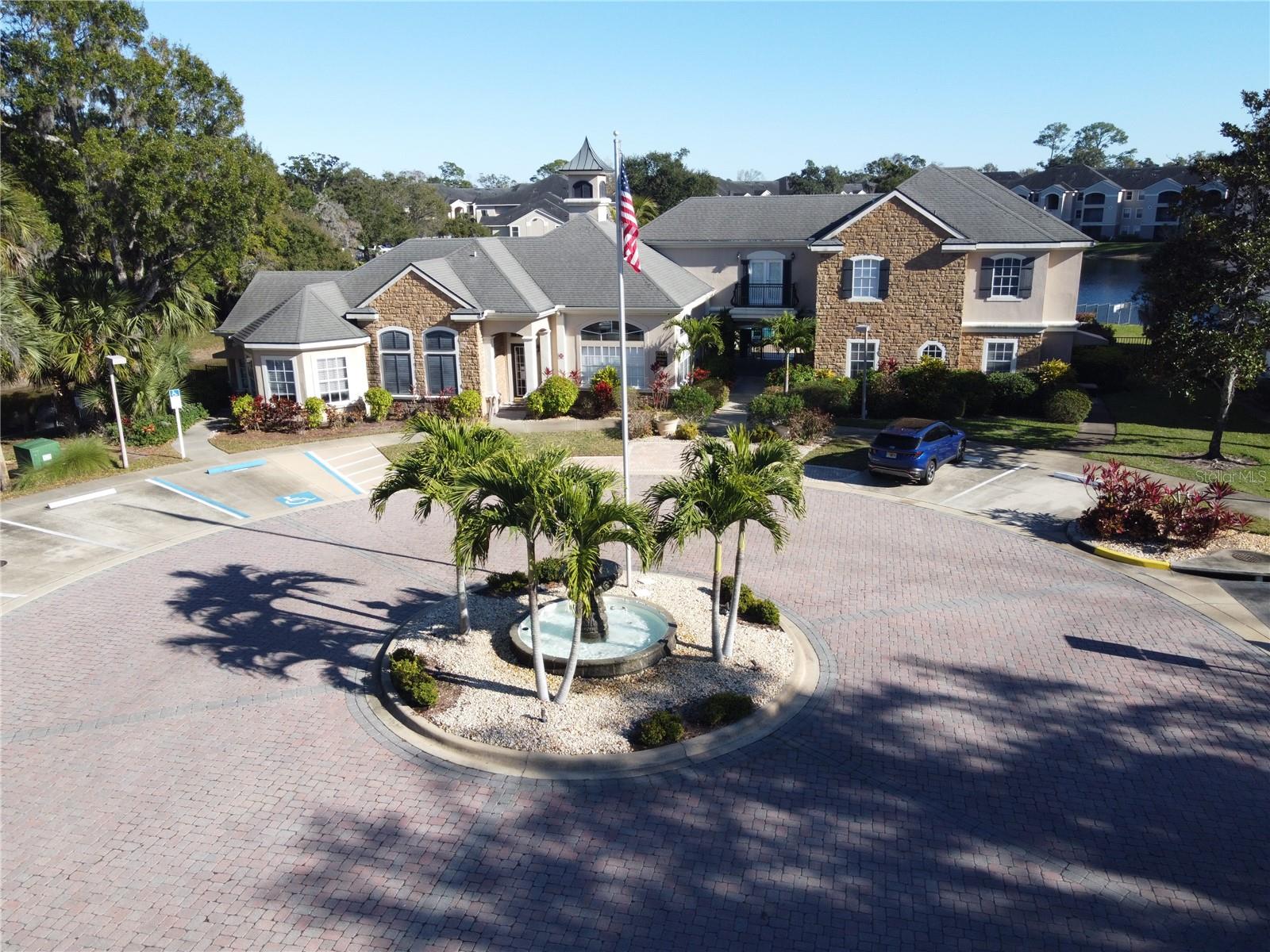 VILLAGGIO ON LAKES - Residential