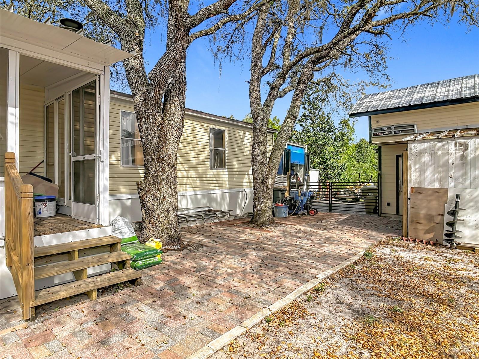 LAKE KATHRYN HEIGHTS REP - Residential