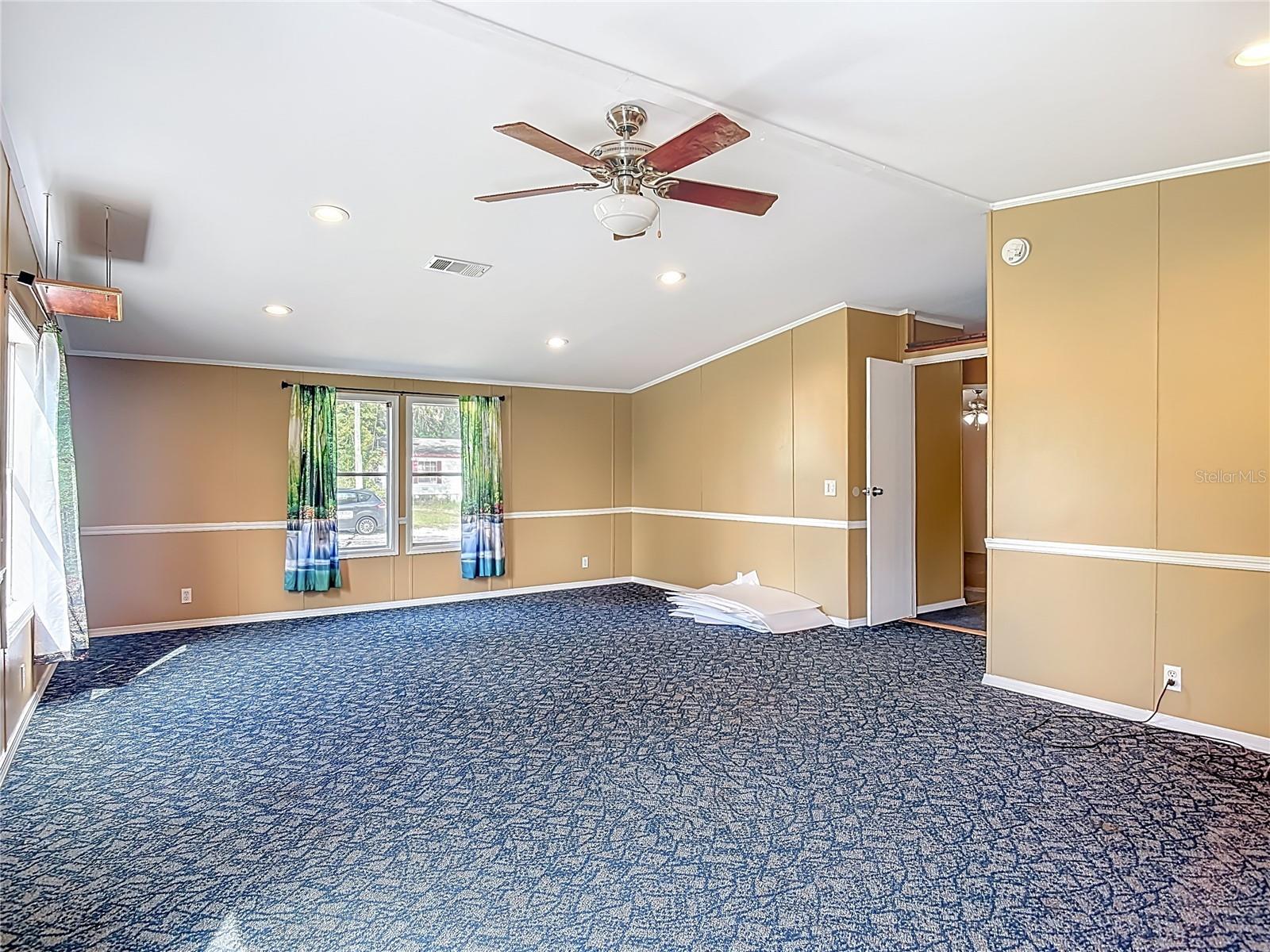 LAKE KATHRYN HEIGHTS REP - Residential