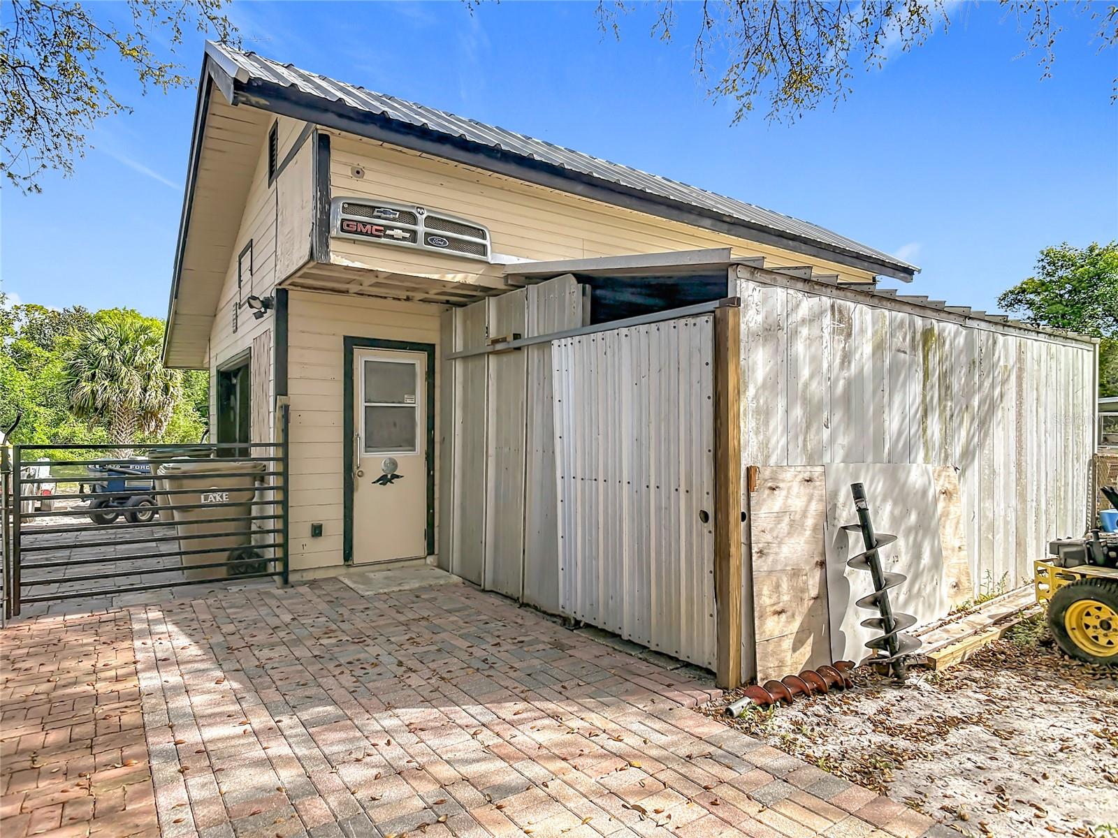 LAKE KATHRYN HEIGHTS REP - Residential