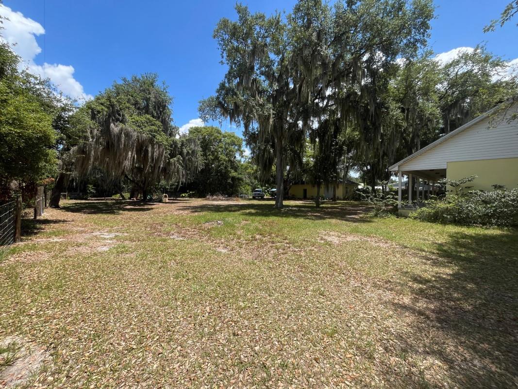 AUBURNDALE LAKESIDE PARK - Residential
