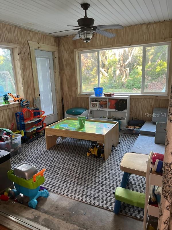 AUBURNDALE LAKESIDE PARK - Residential