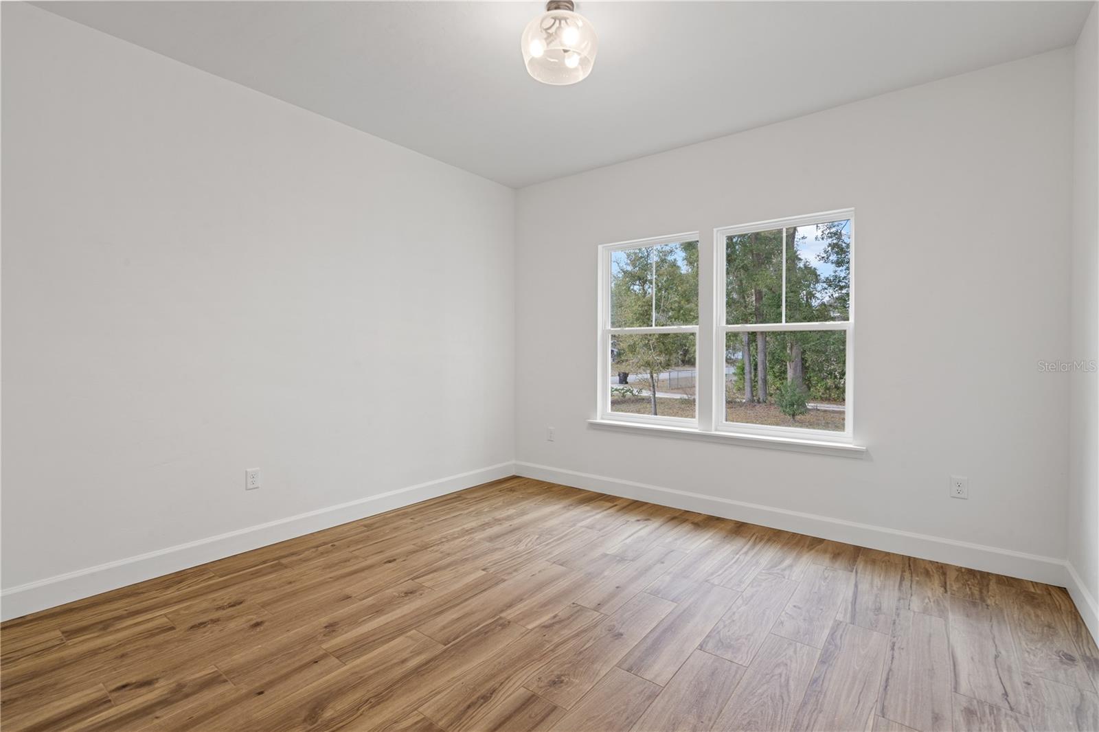 ALOMA ESTATES - Residential