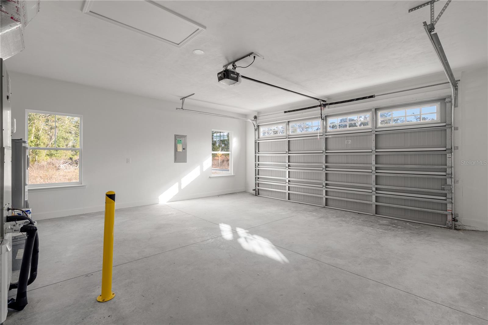 ALOMA ESTATES - Residential