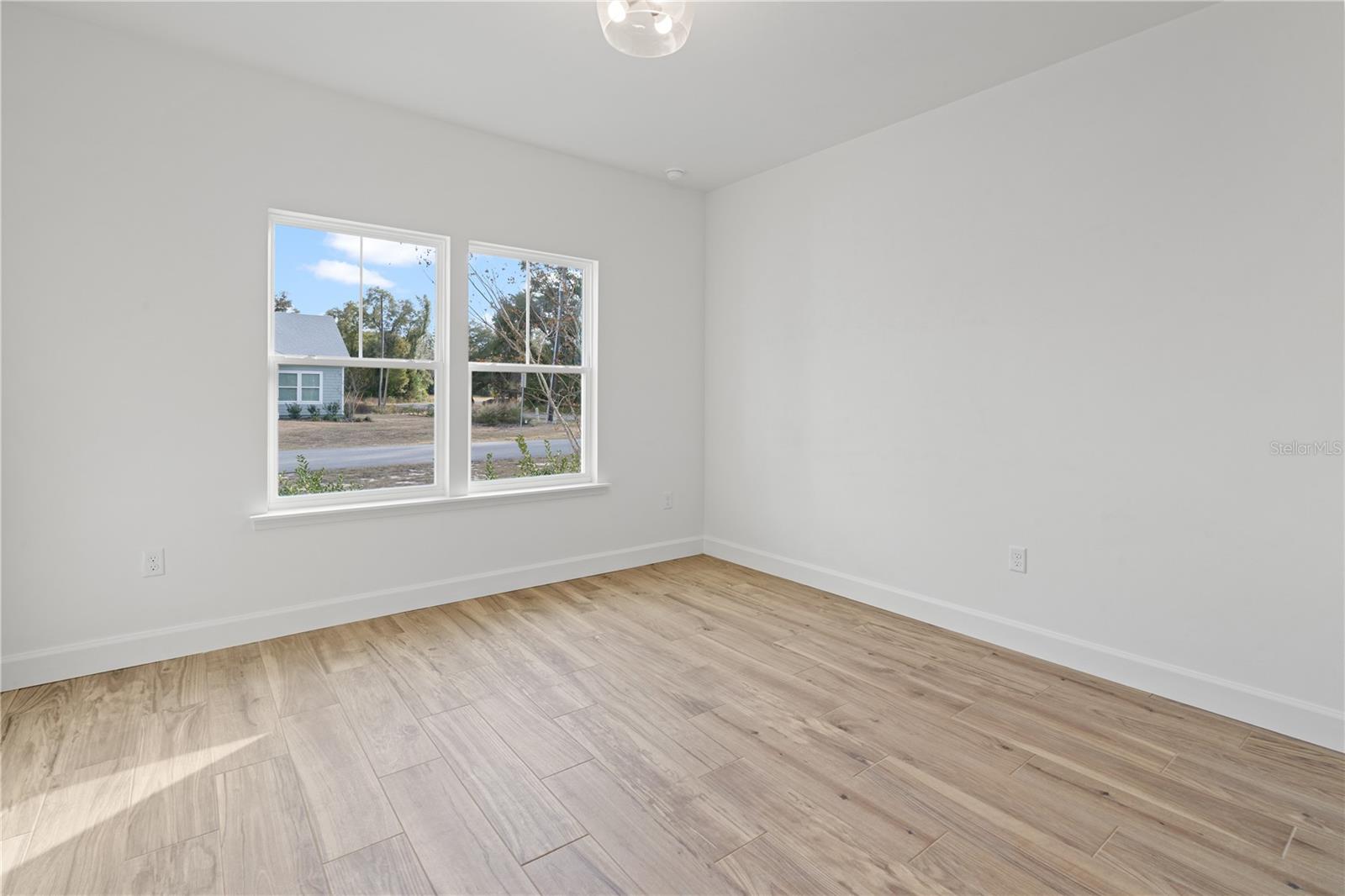 ALOMA ESTATES - Residential