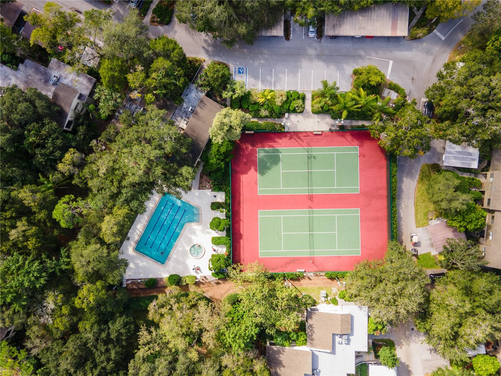 PELICAN COVE I - Residential