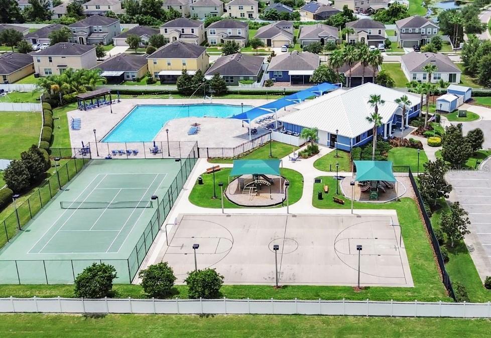 CARRIAGE POINTE PH 1 - Residential