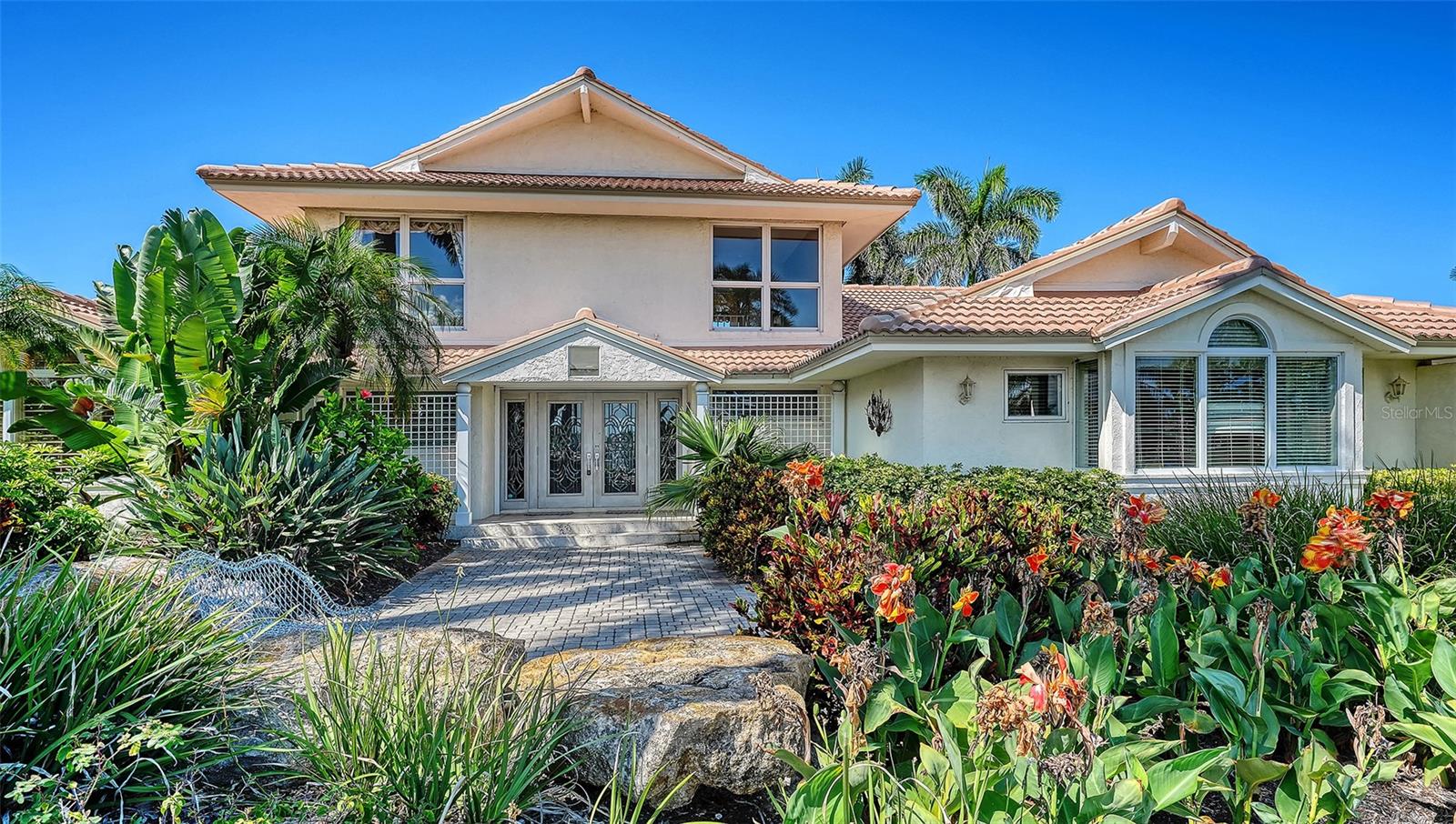 SOUTHBAY YACHT & RACQUET CLUB - Residential