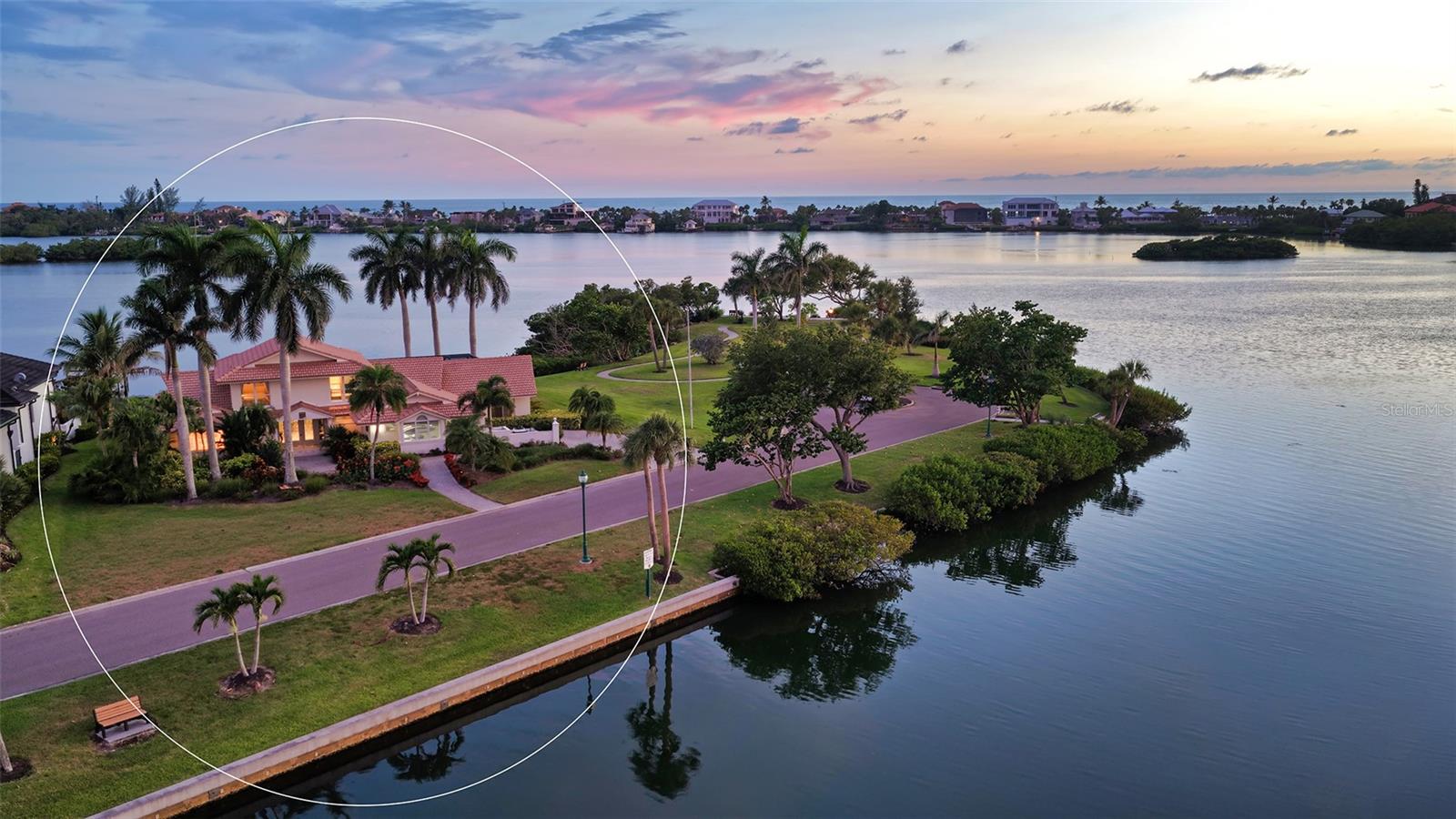 SOUTHBAY YACHT & RACQUET CLUB - Residential