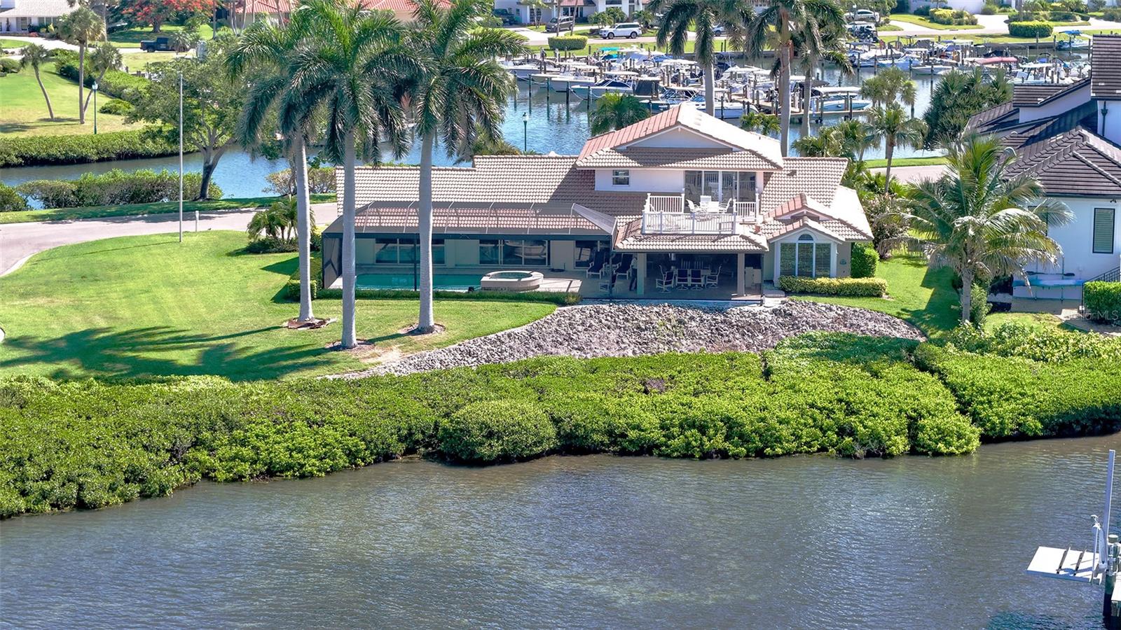 SOUTHBAY YACHT & RACQUET CLUB - Residential