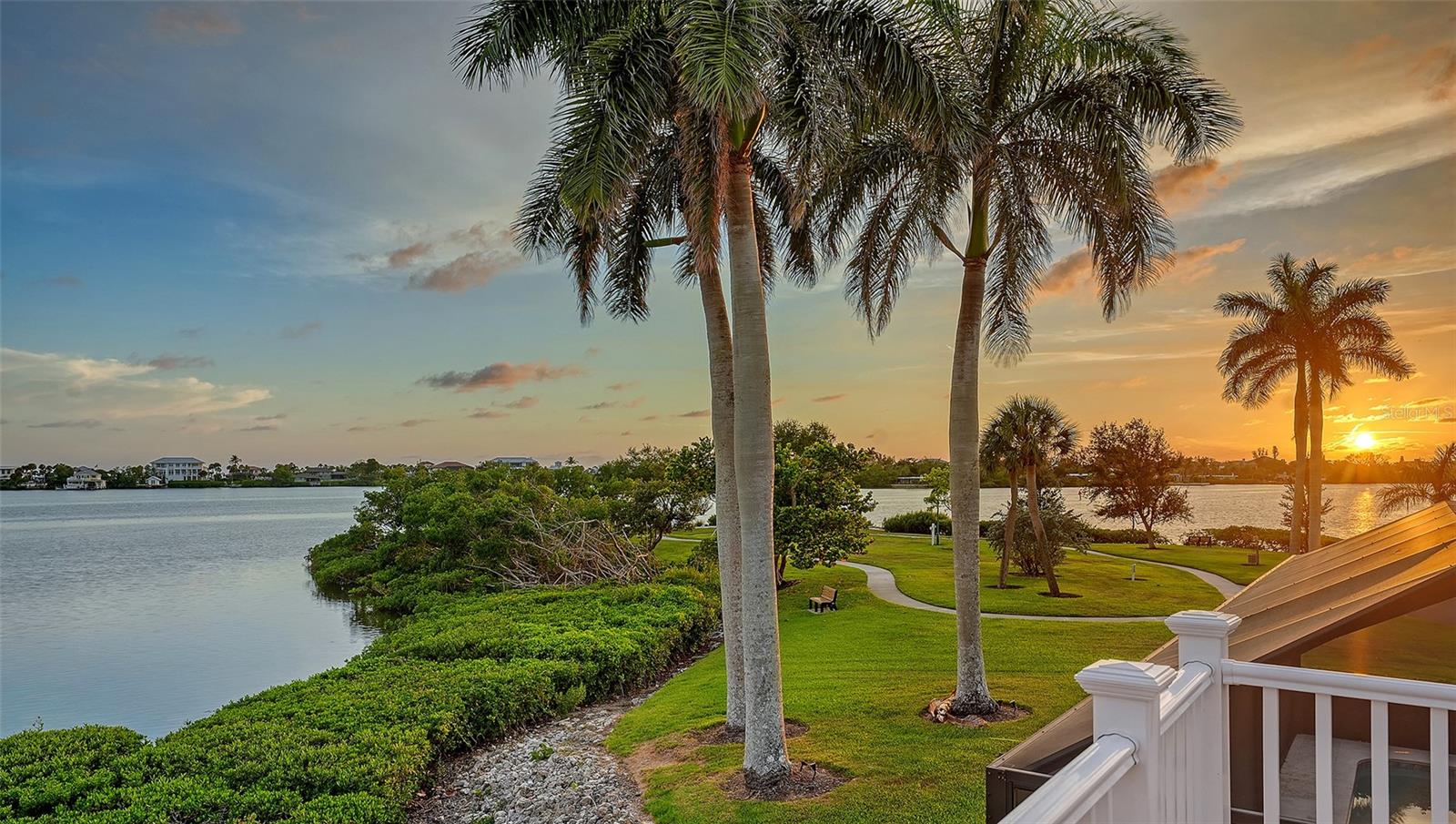 SOUTHBAY YACHT & RACQUET CLUB - Residential