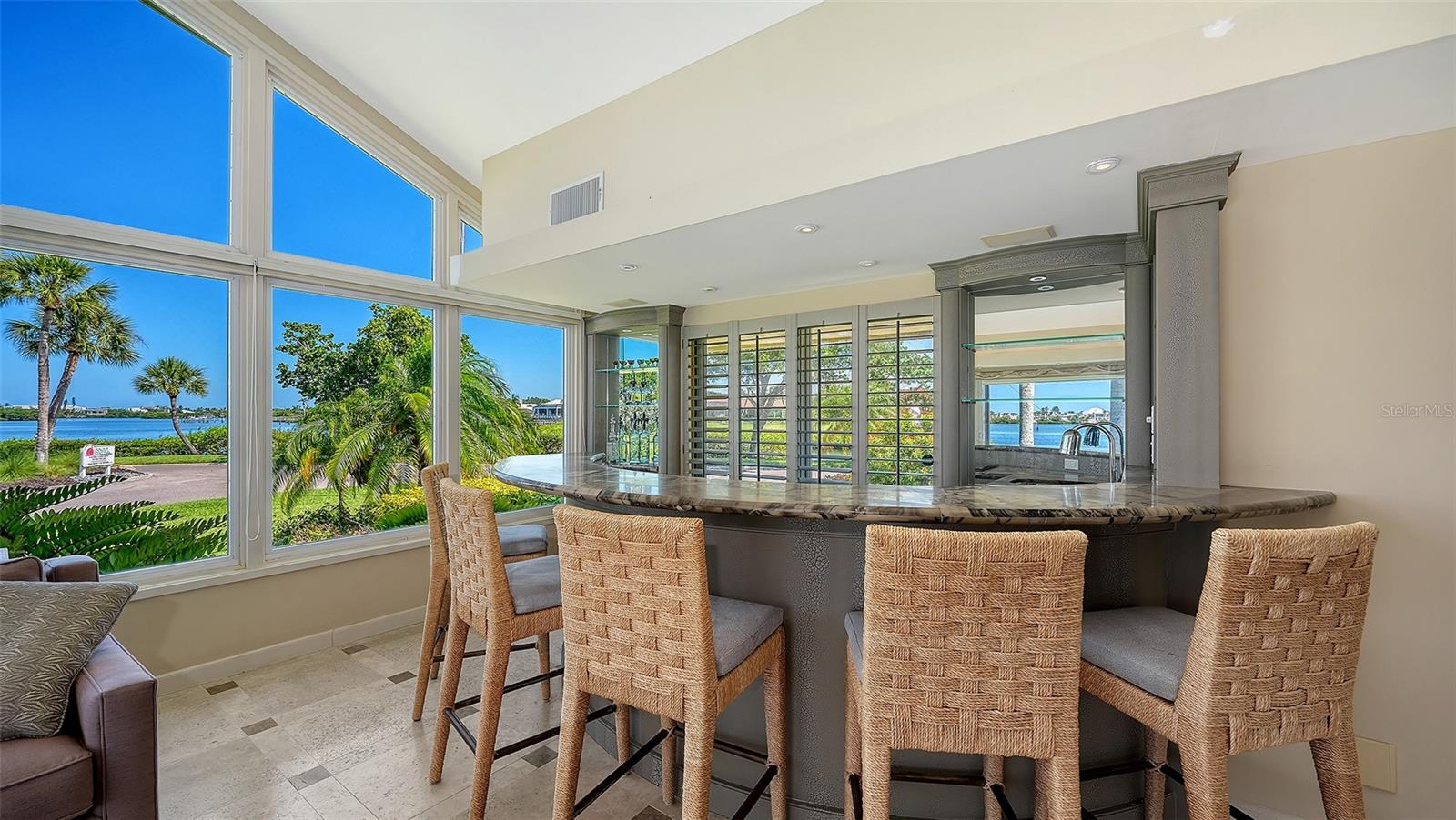 SOUTHBAY YACHT & RACQUET CLUB - Residential
