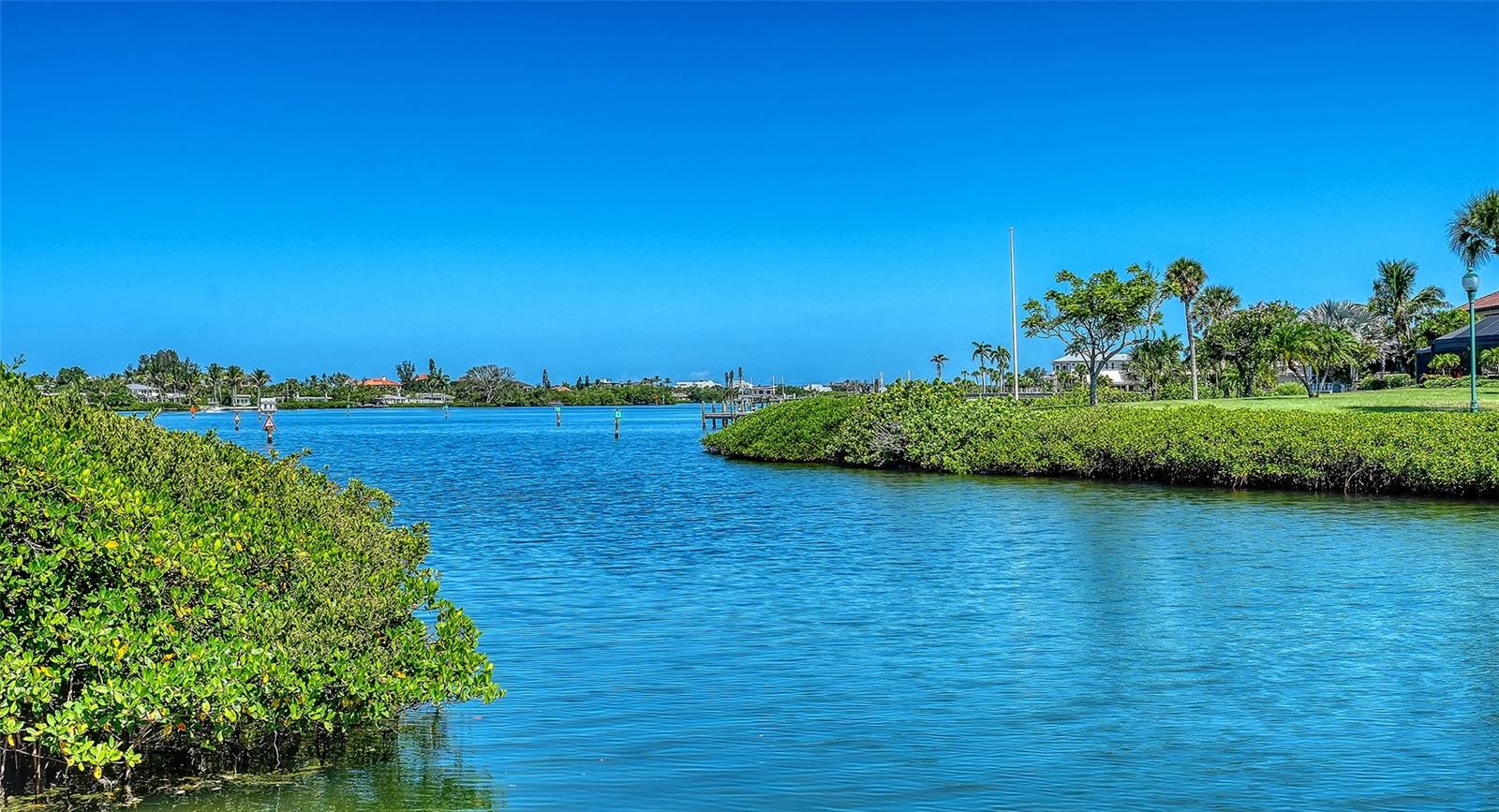 SOUTHBAY YACHT & RACQUET CLUB - Residential