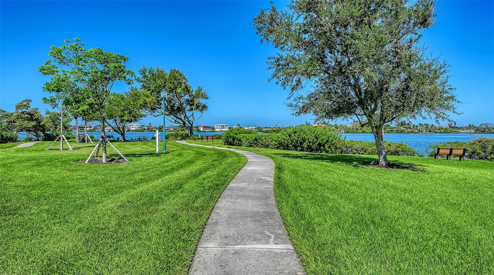 SOUTHBAY YACHT & RACQUET CLUB - Residential