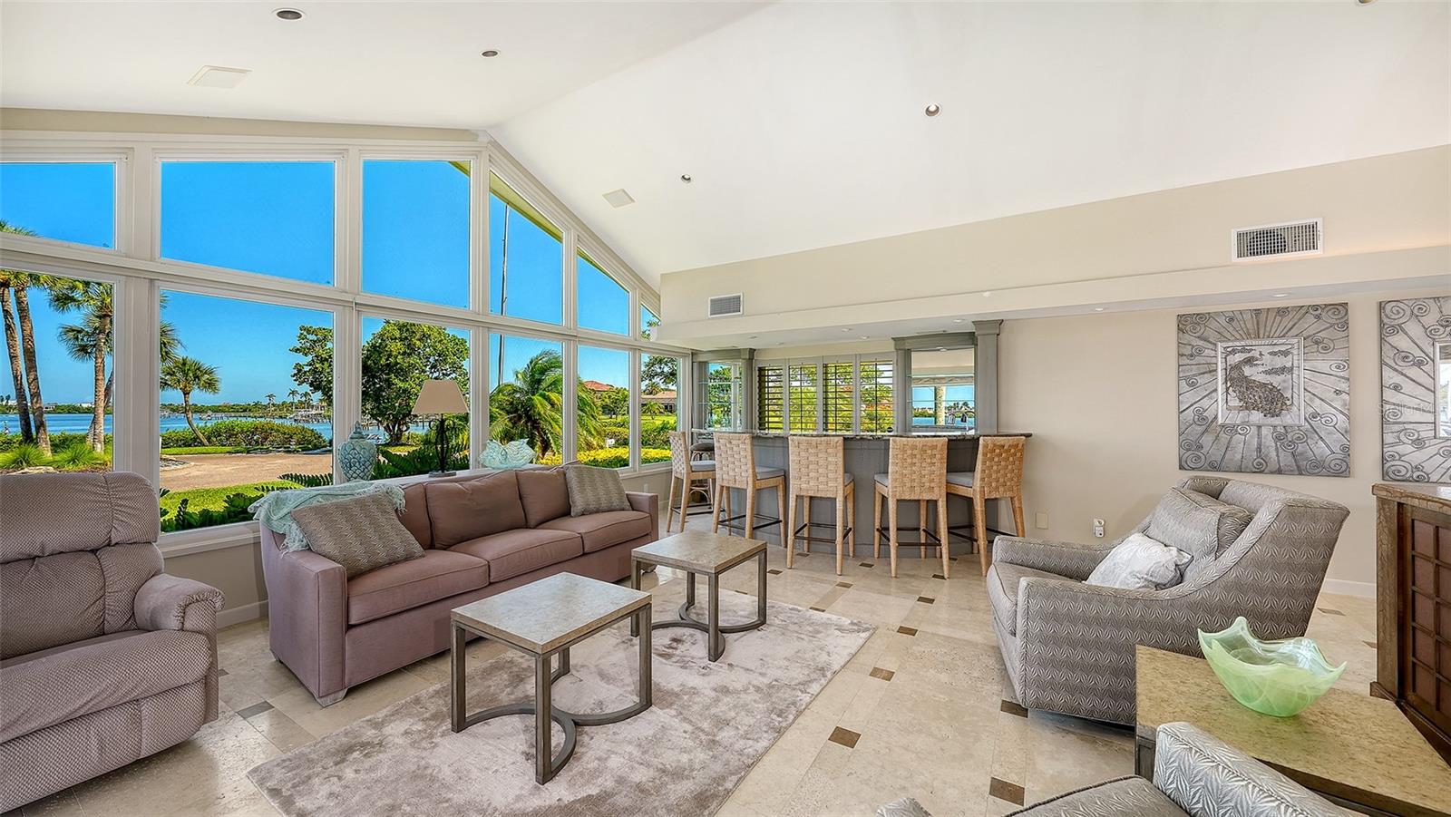 SOUTHBAY YACHT & RACQUET CLUB - Residential