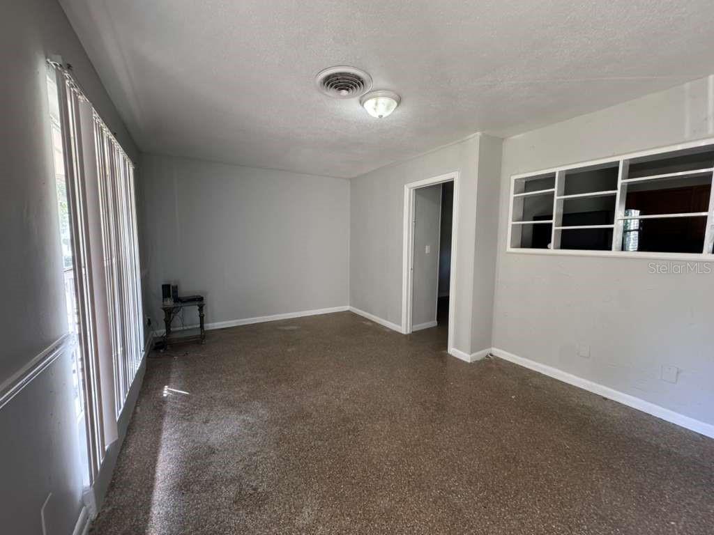 RIDGE MANOR - Residential Lease