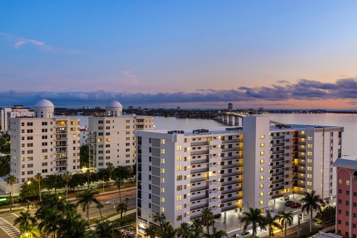 THE TOWER RESIDENCES - Residential
