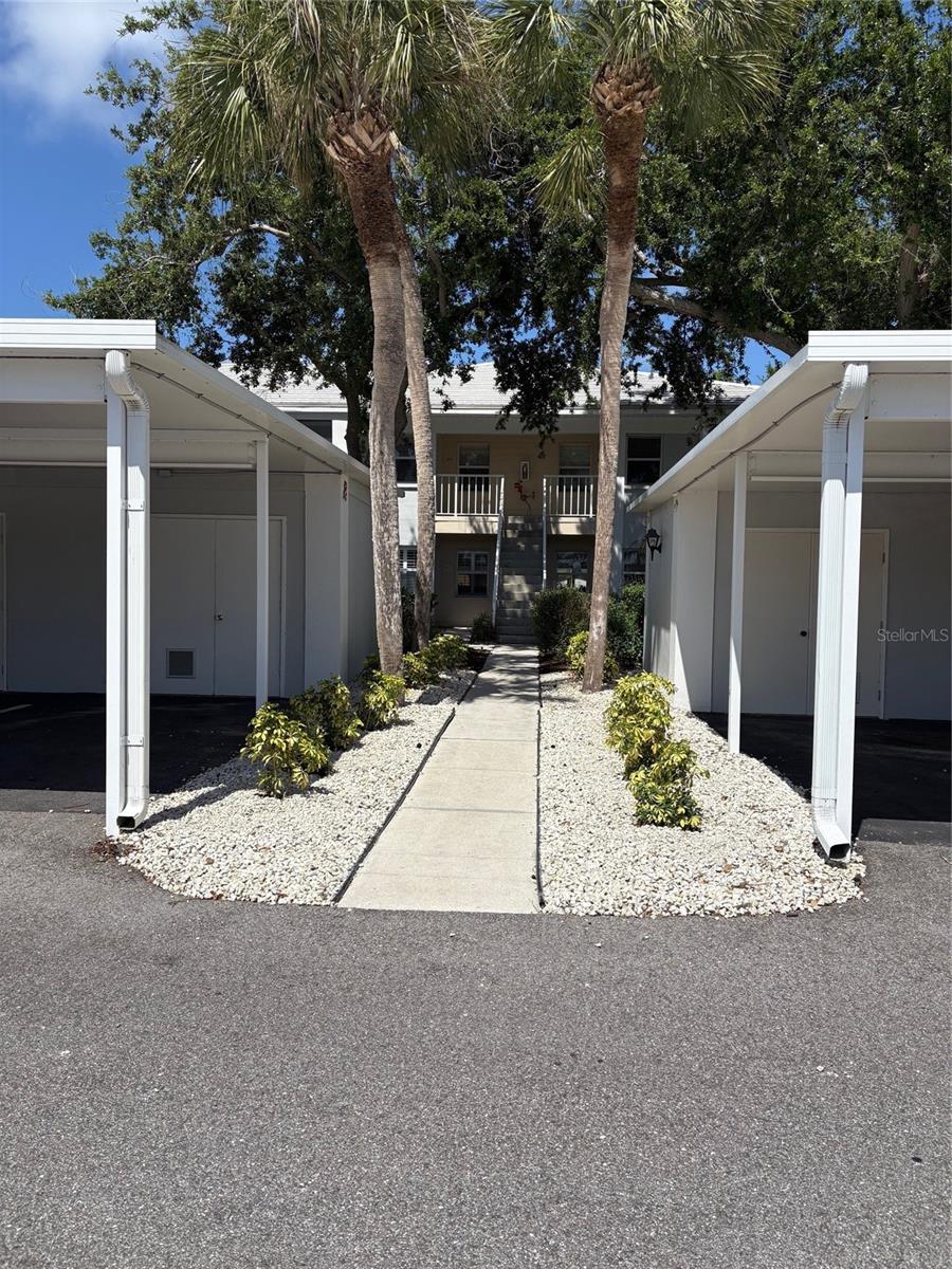 FARMINGTON VISTAS - Residential