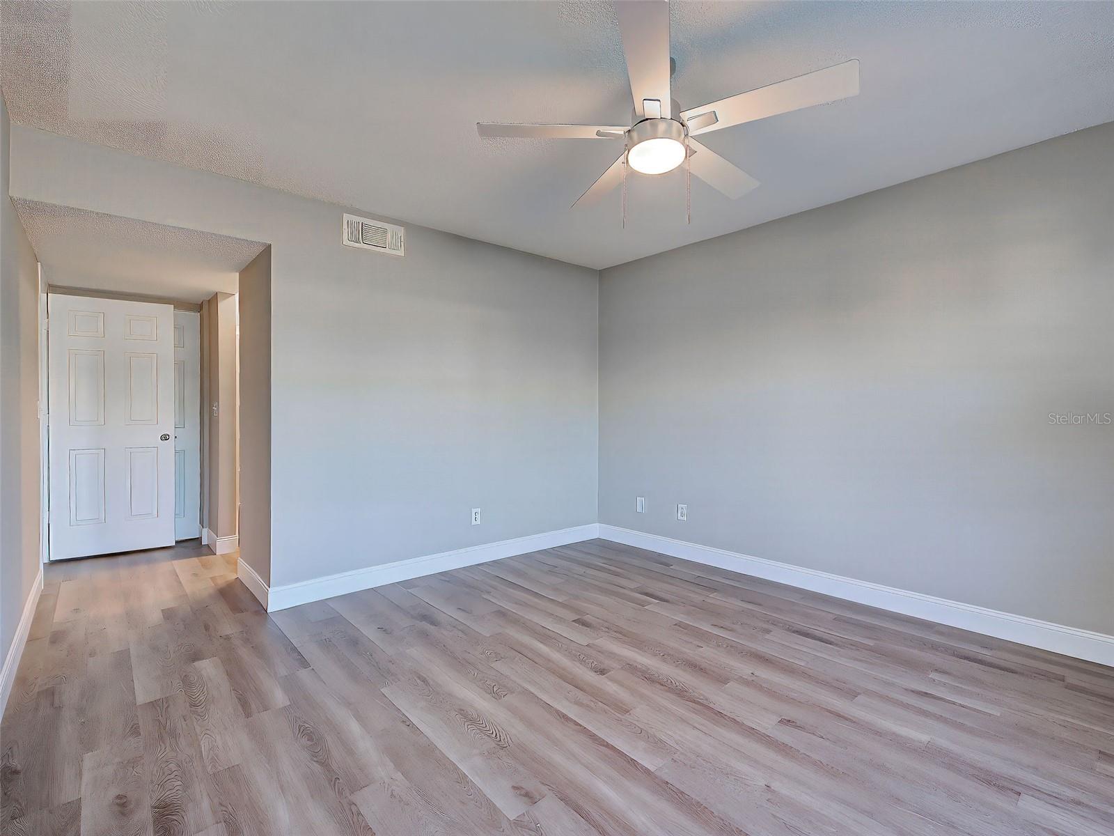 FARMINGTON VISTAS - Residential