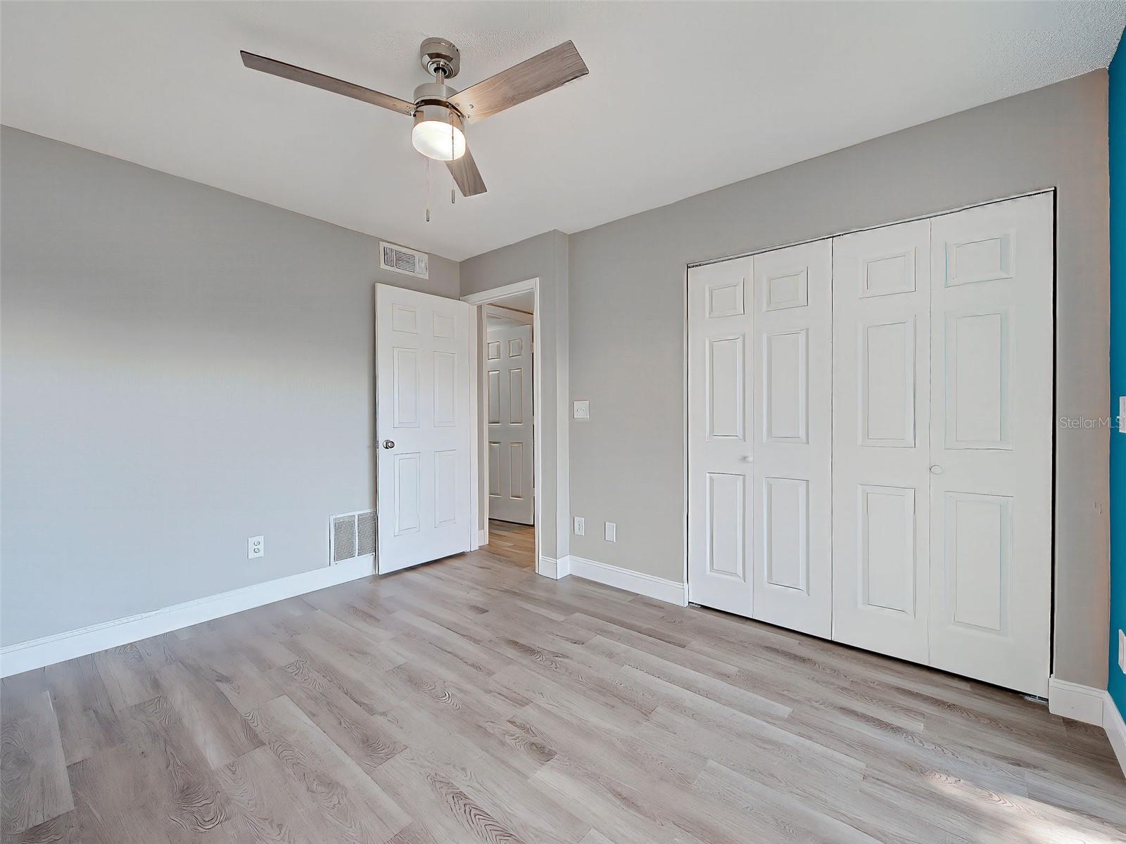 FARMINGTON VISTAS - Residential