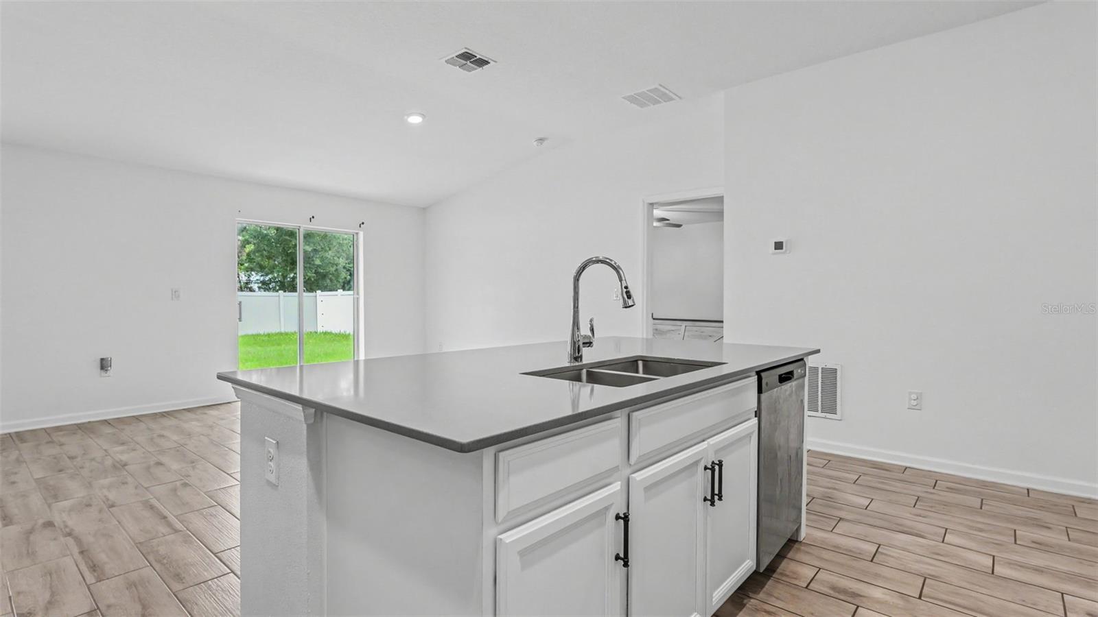 LIBERTY RDG PH 2 - Residential