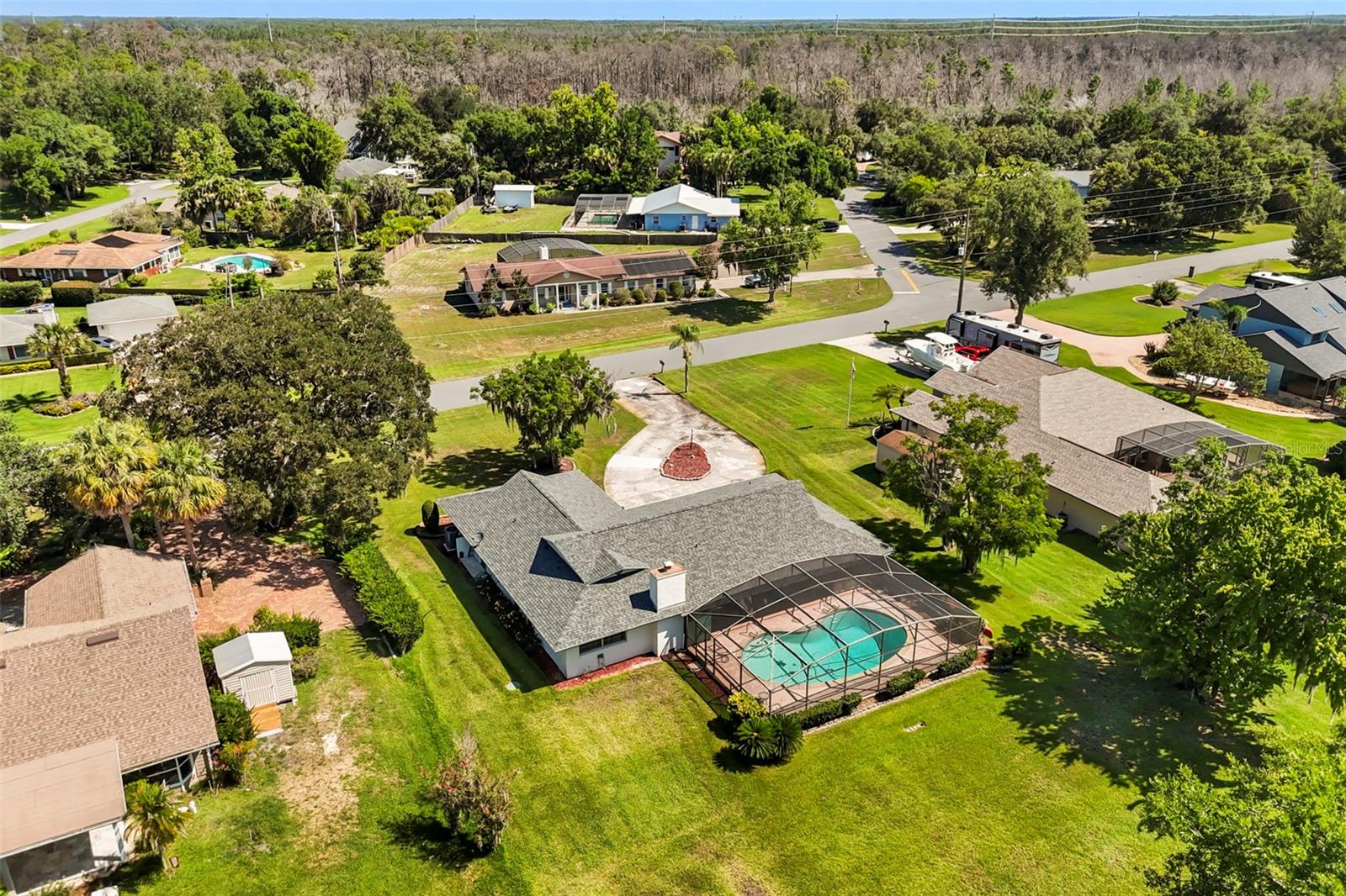BAY LAKE ESTATES - Residential
