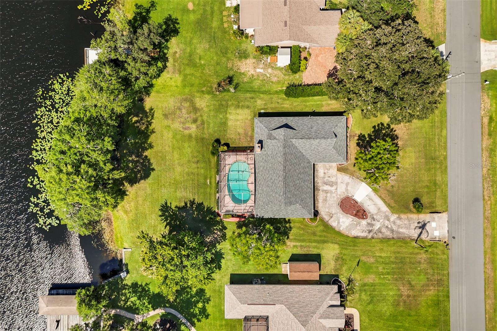 BAY LAKE ESTATES - Residential