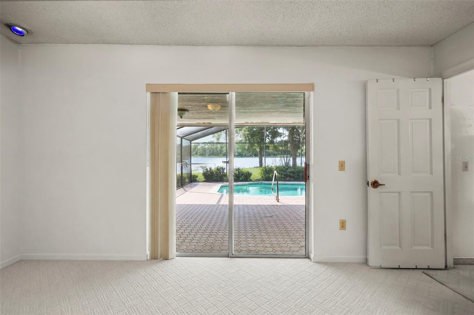 BAY LAKE ESTATES - Residential