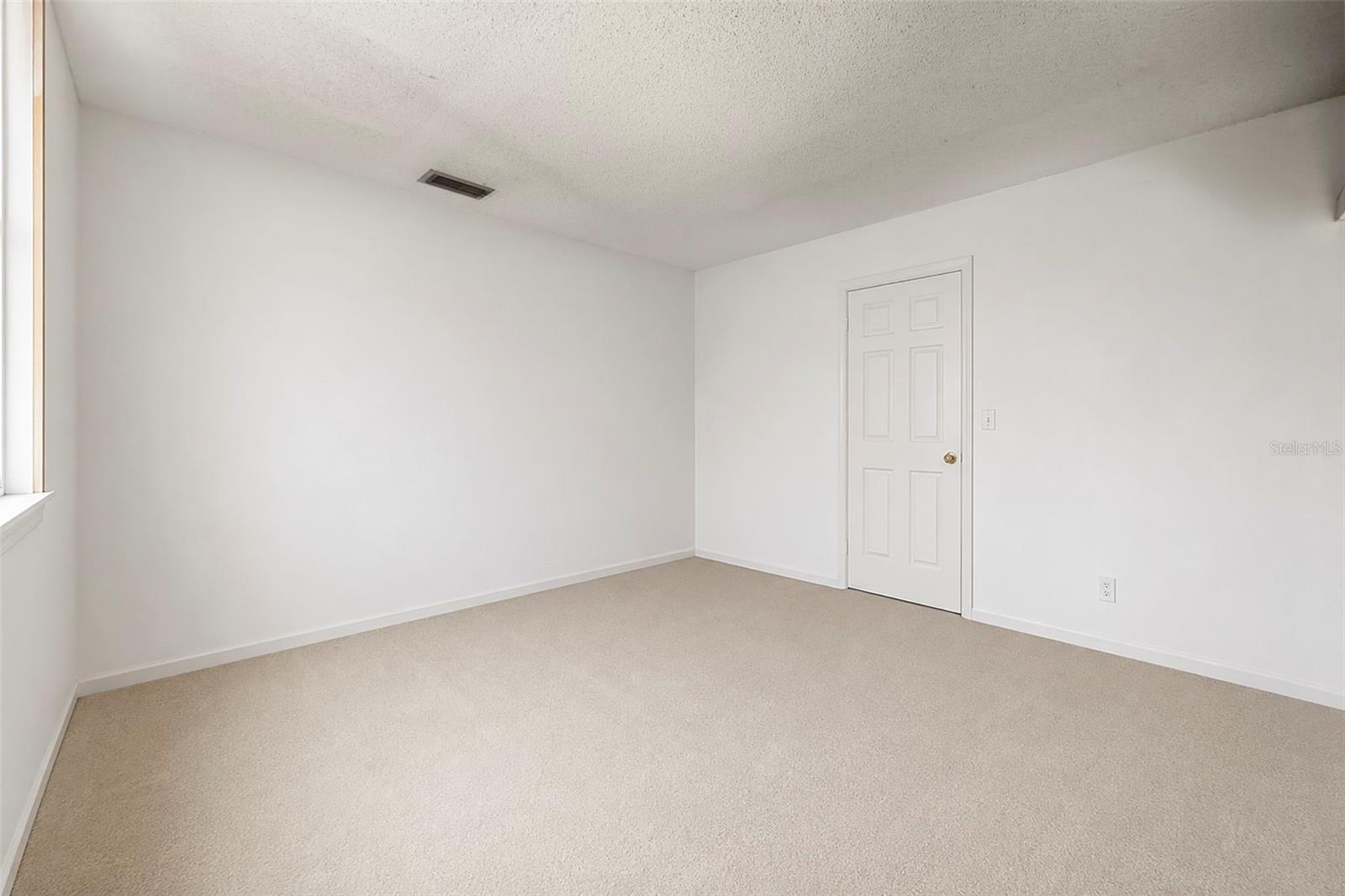 BAY LAKE ESTATES - Residential