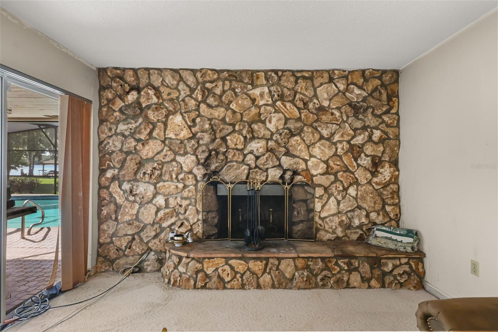 BAY LAKE ESTATES - Residential