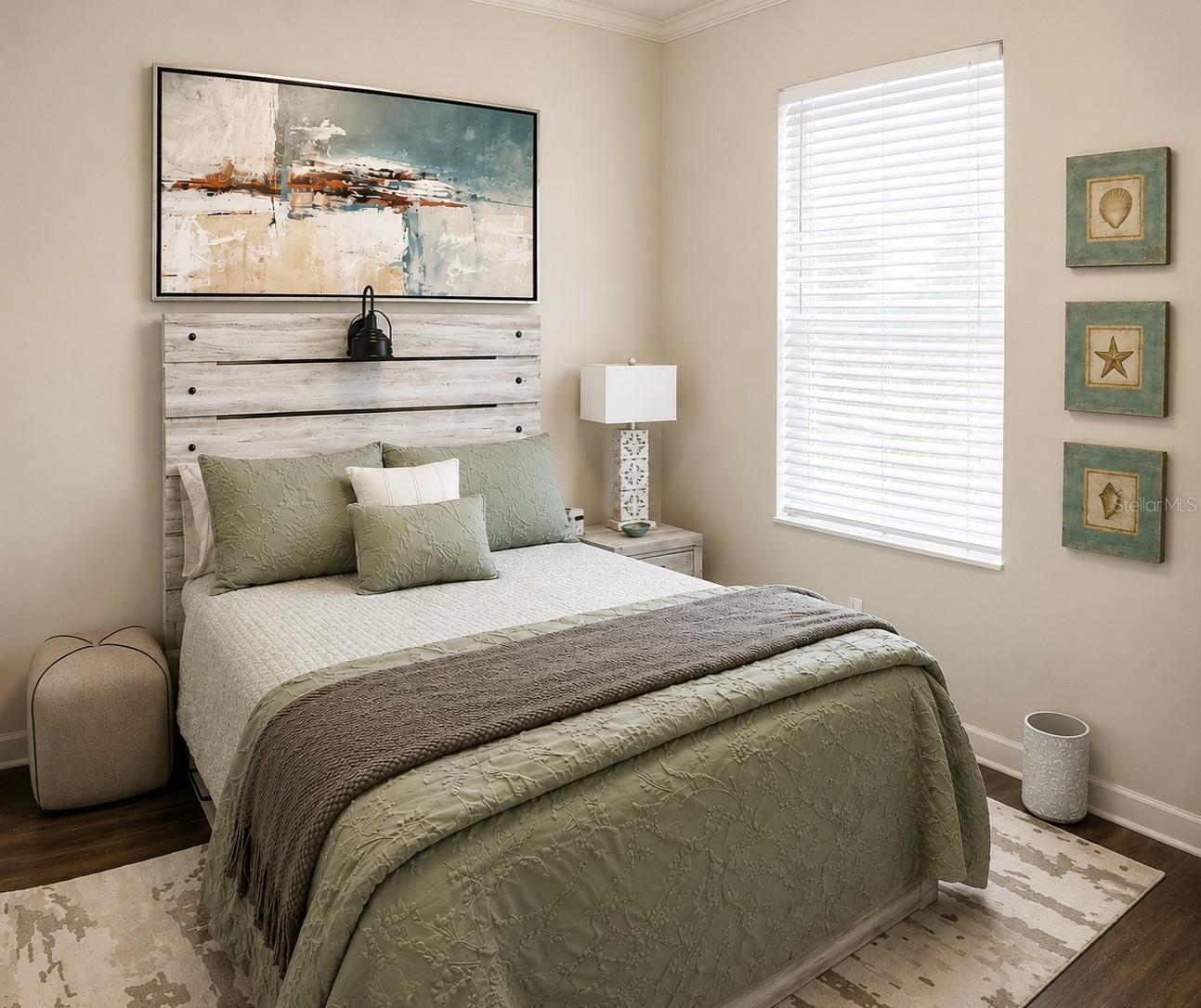 BAYSHORE ROYAL CONDO - Residential