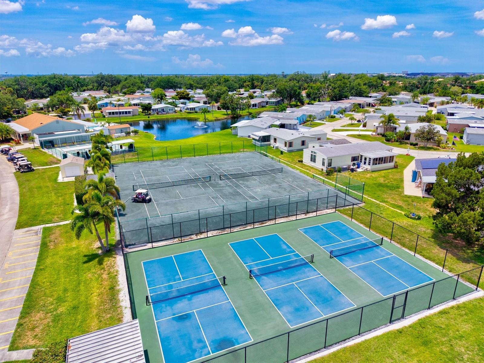 RIDGEWOOD OAKS PH I - Residential