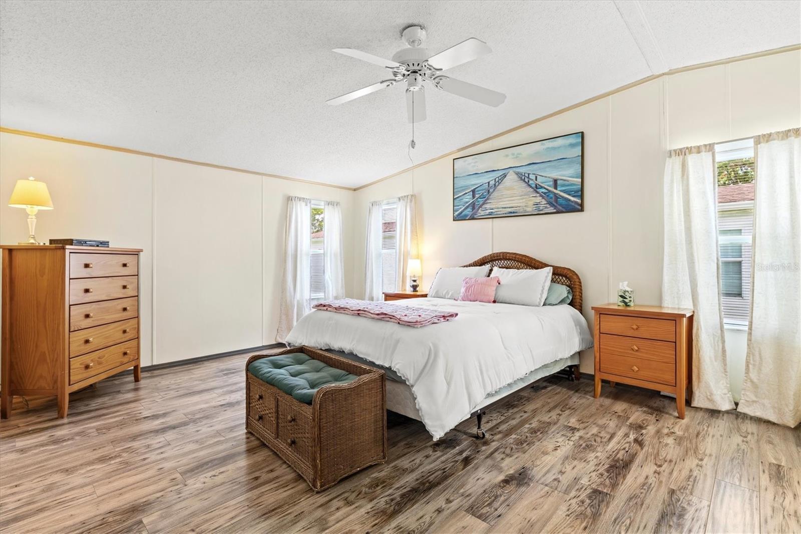 RIDGEWOOD OAKS PH I - Residential