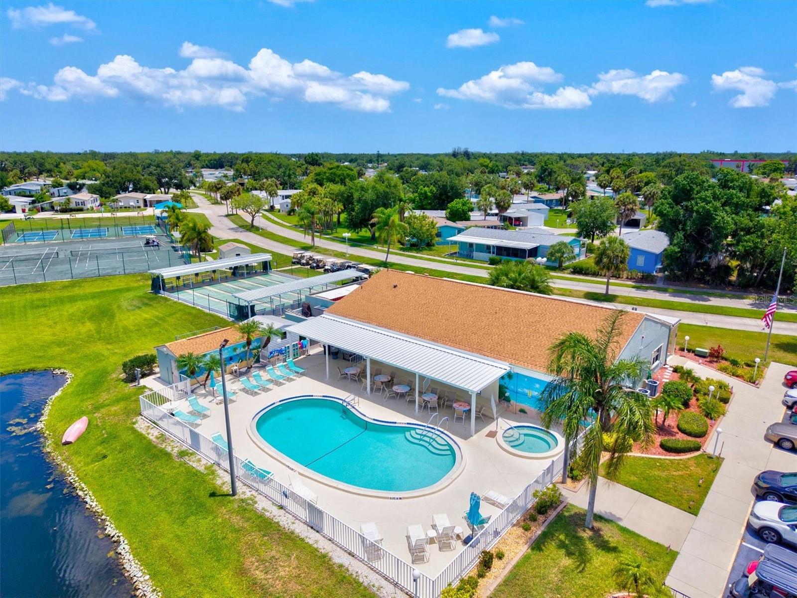 RIDGEWOOD OAKS PH I - Residential