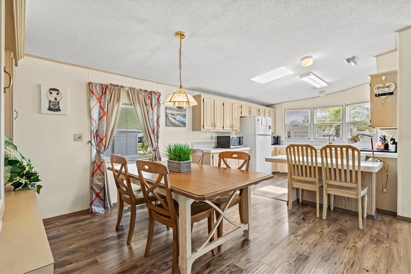 RIDGEWOOD OAKS PH I - Residential