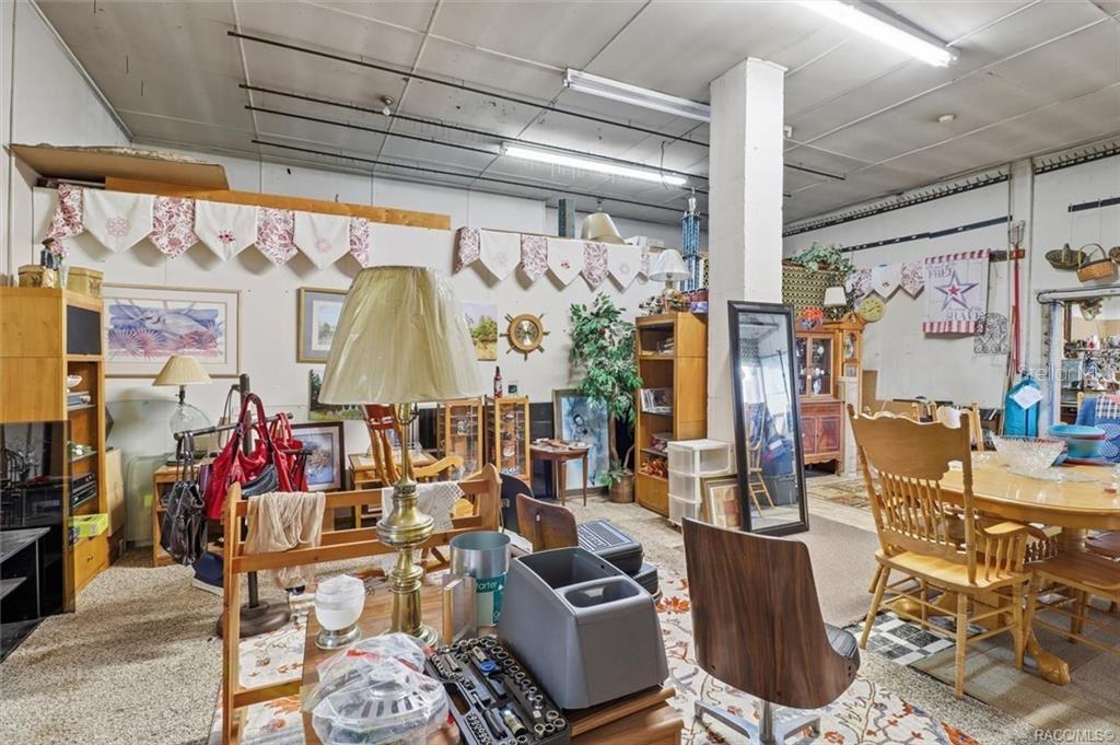 CHIEFLAND - Commercial Sale