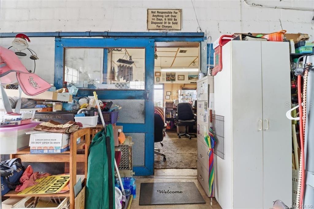 CHIEFLAND - Commercial Sale