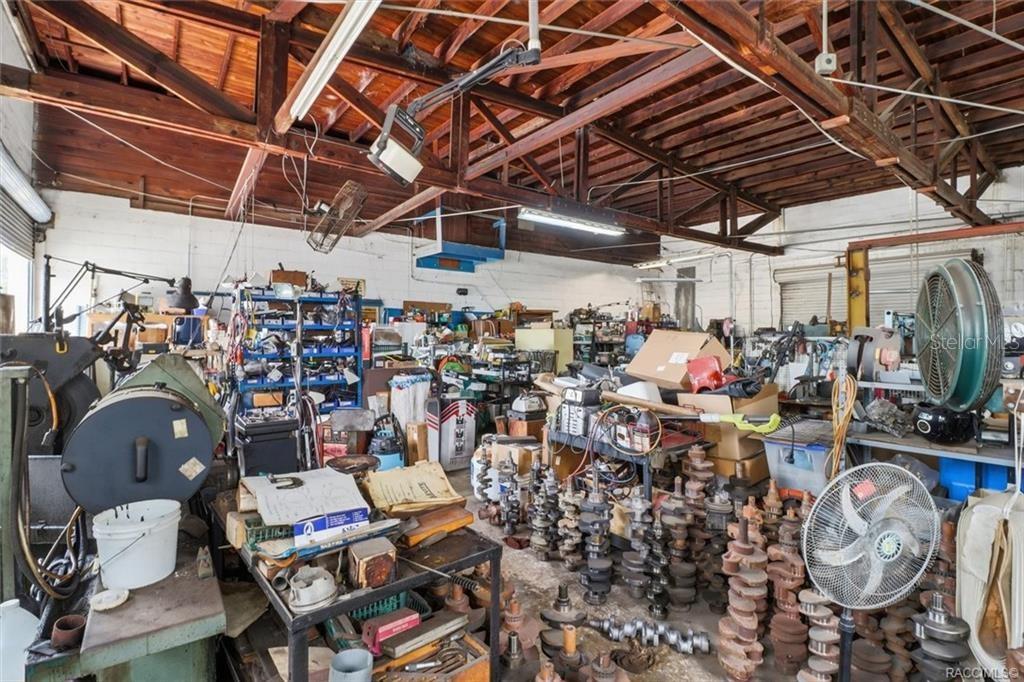 CHIEFLAND - Commercial Sale