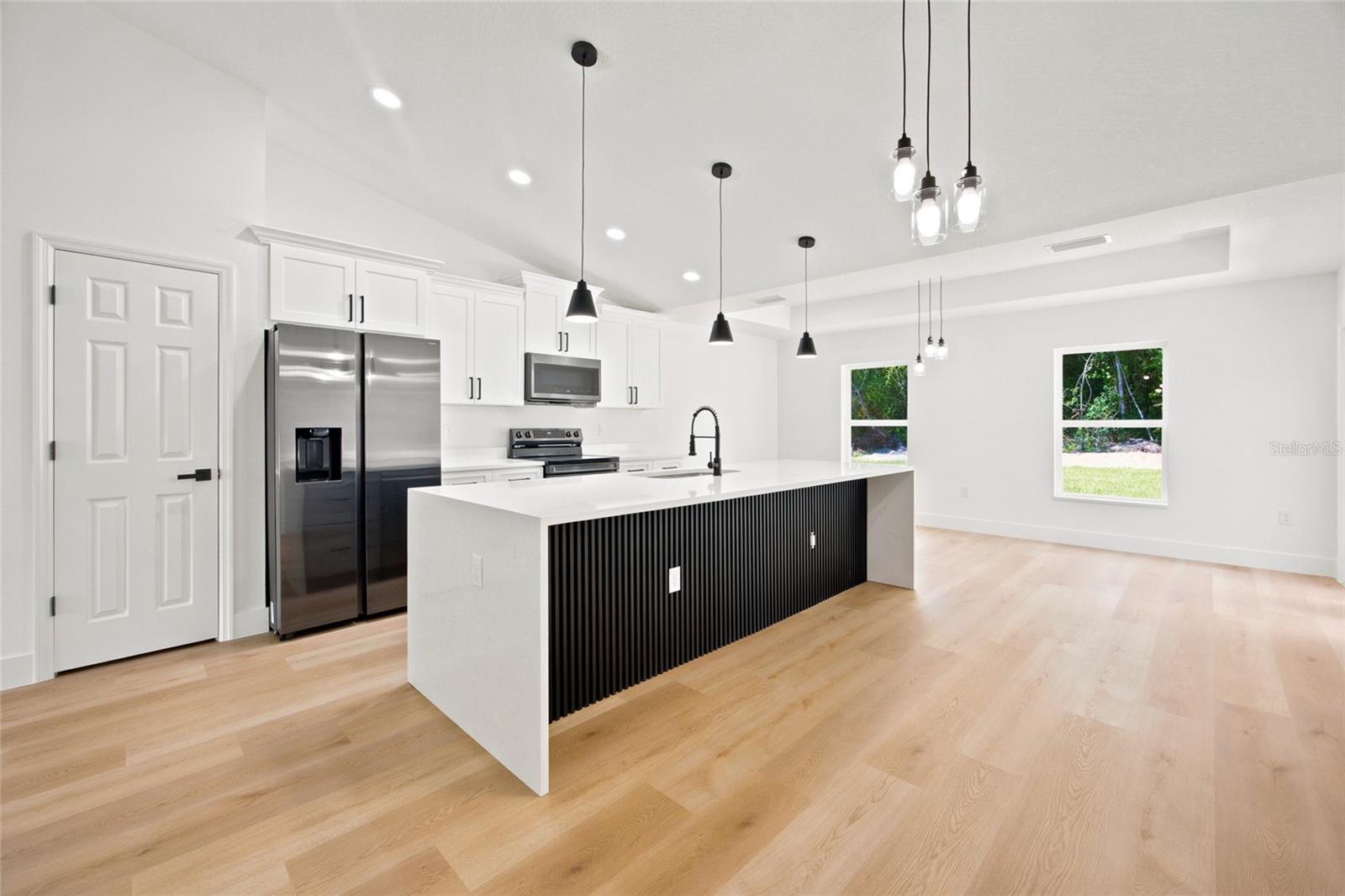 BELLEVIEW HEIGHTS ESTATE - Residential