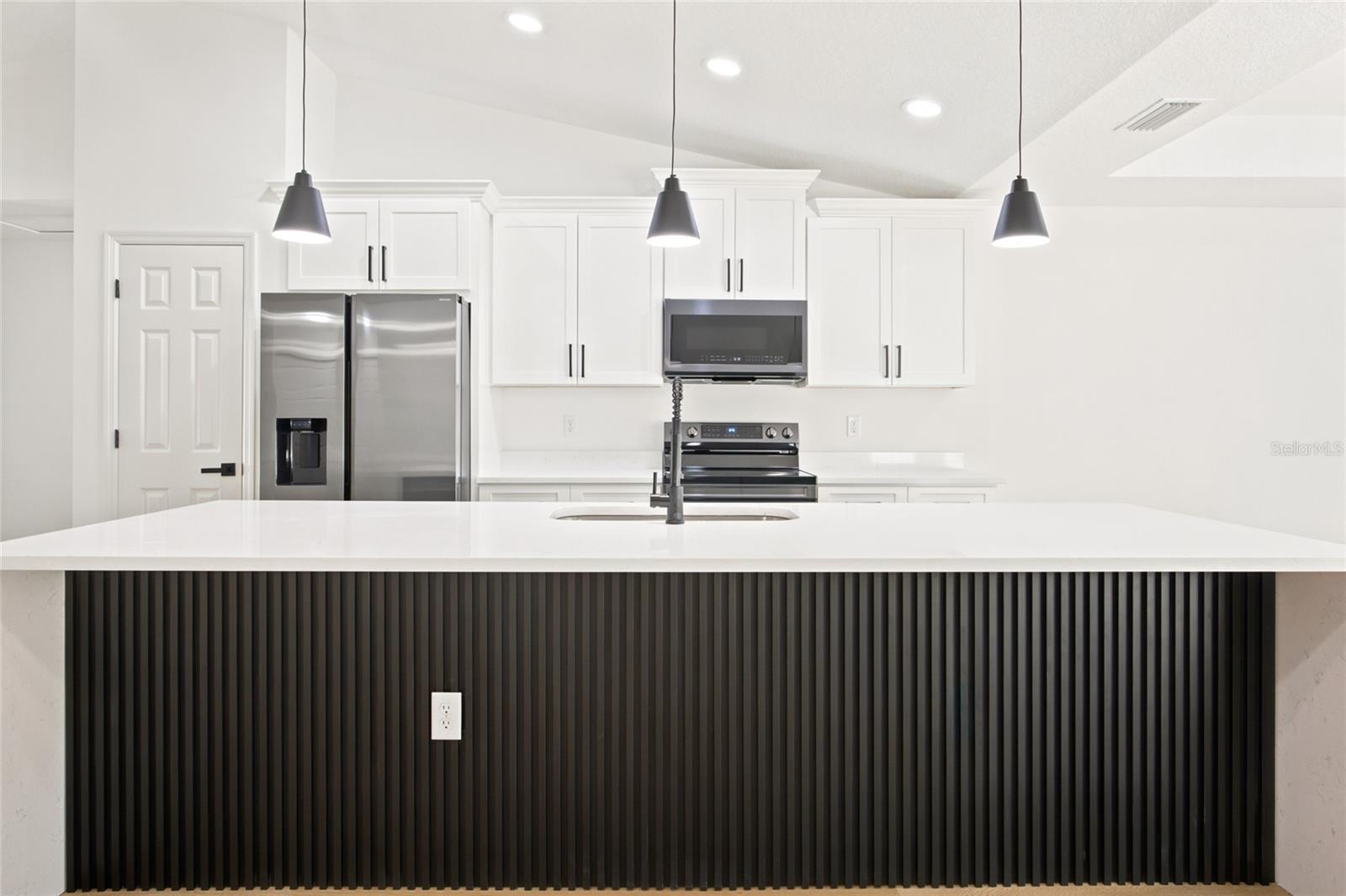 BELLEVIEW HEIGHTS ESTATE - Residential
