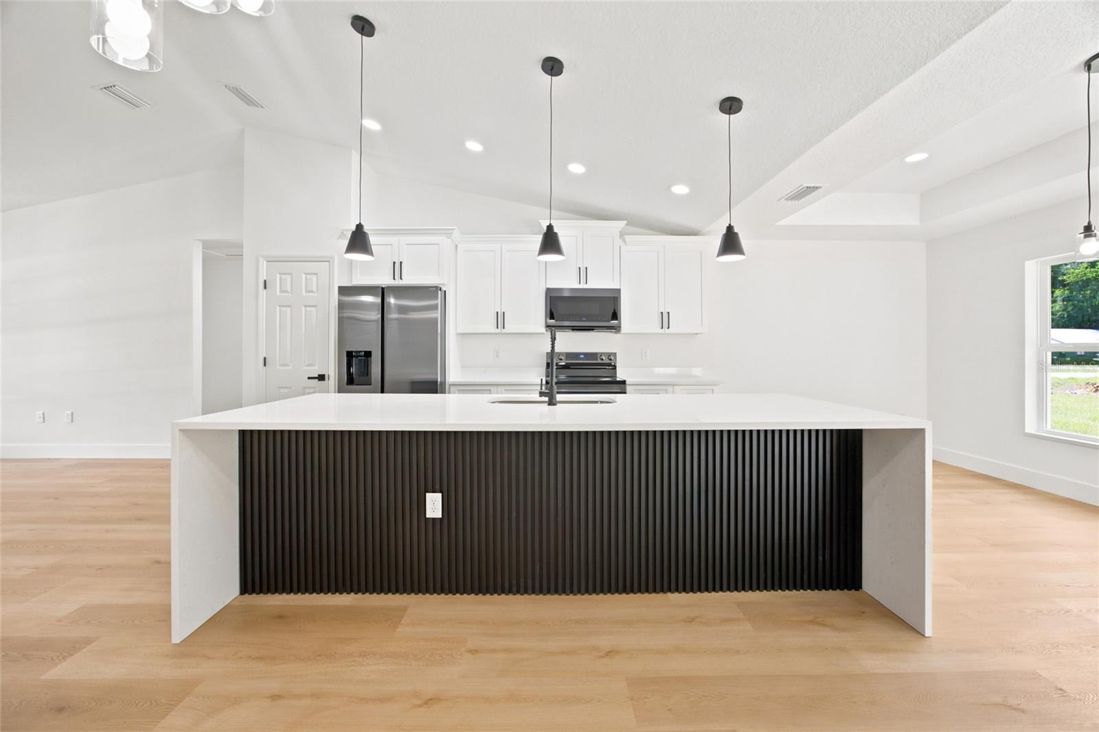BELLEVIEW HEIGHTS ESTATE - Residential