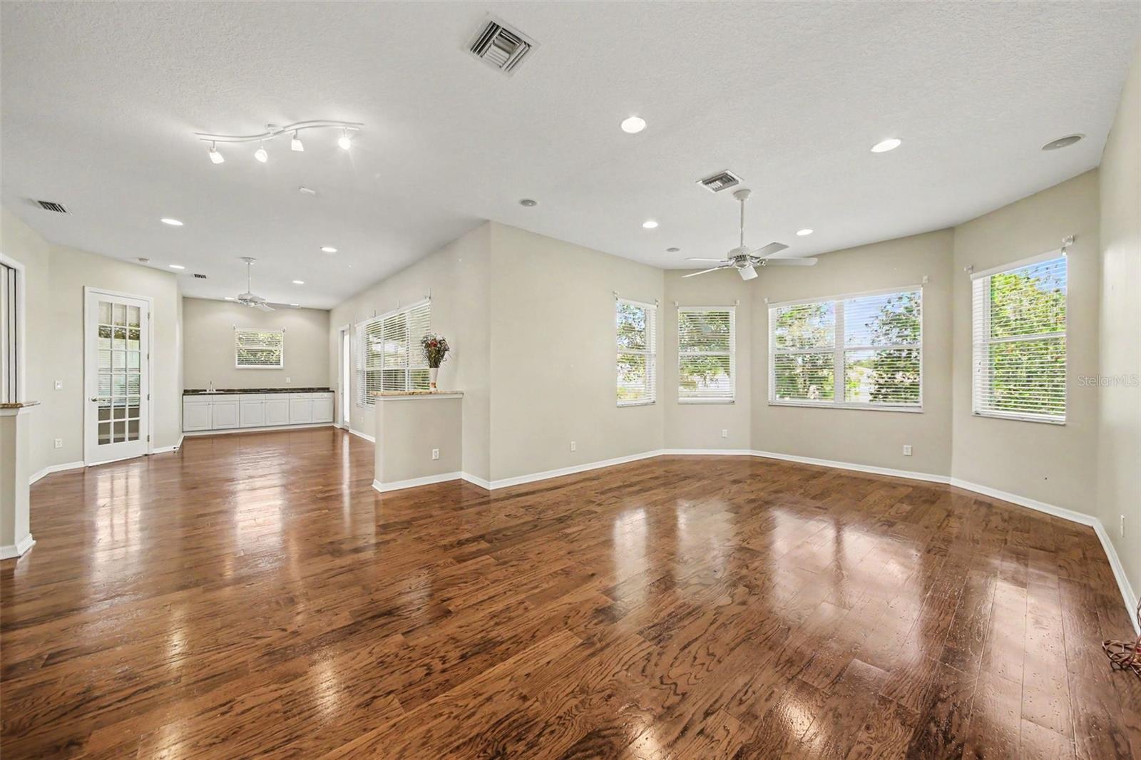 LEGACY OF LEESBURG - Residential