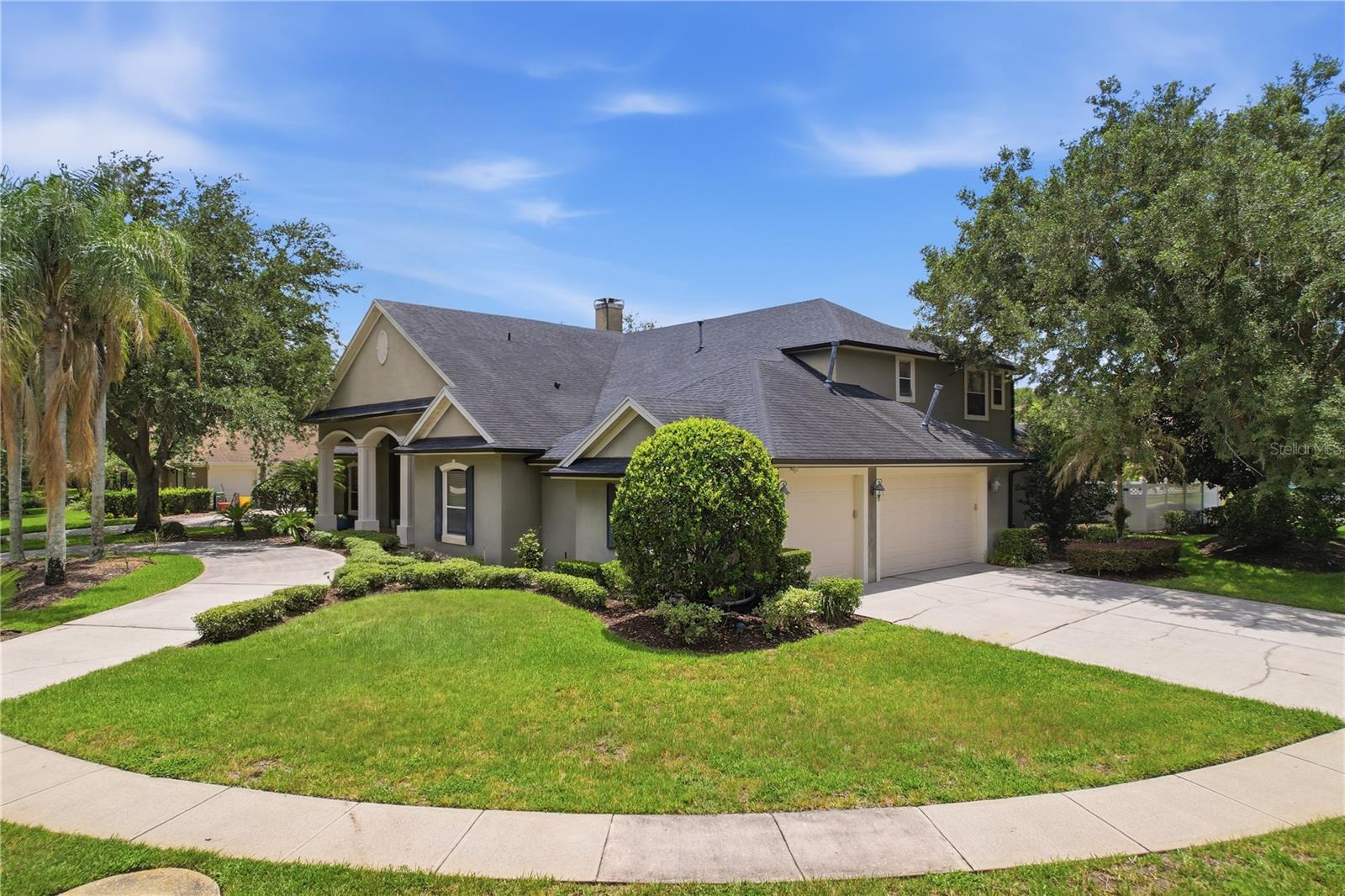 RIVERSBEND - Residential