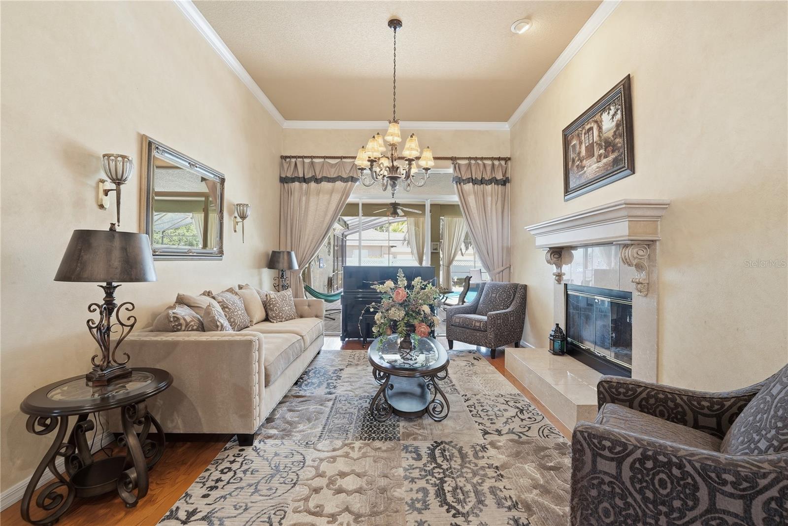 RIVERSBEND - Residential