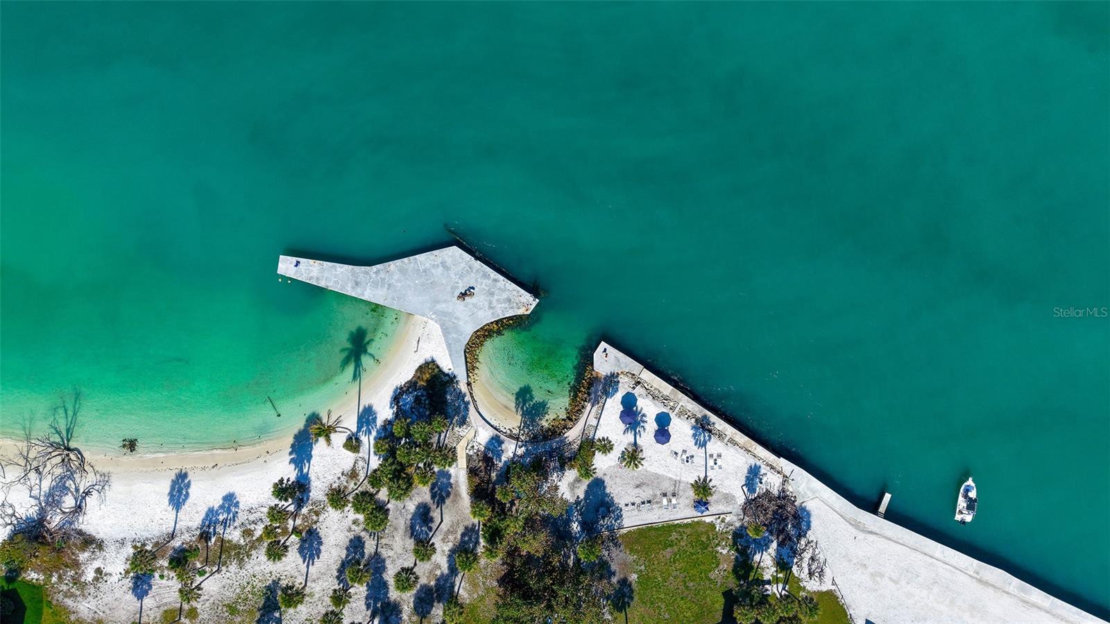 SANDY COVE III - Residential