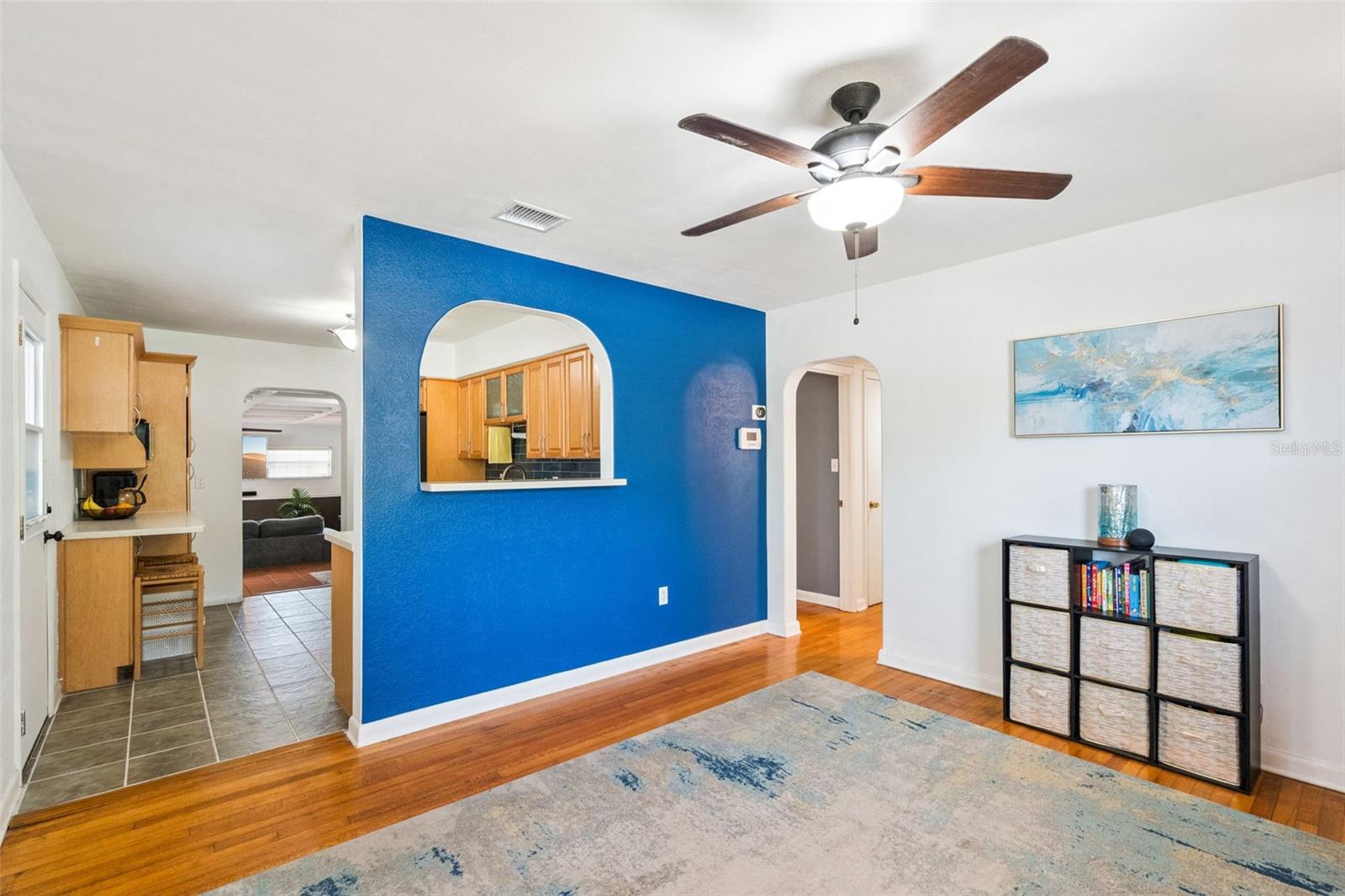 MONTEREY - Residential