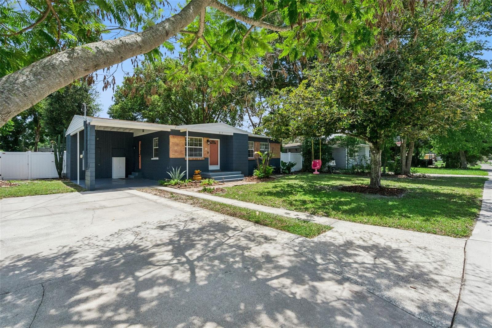 MONTEREY - Residential