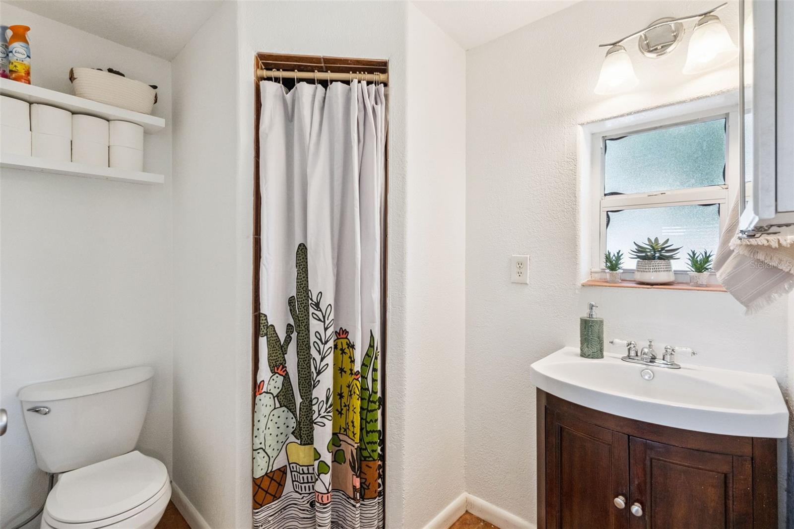 MONTEREY - Residential