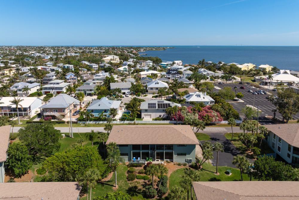 ISLAND VILLAGE - Residential