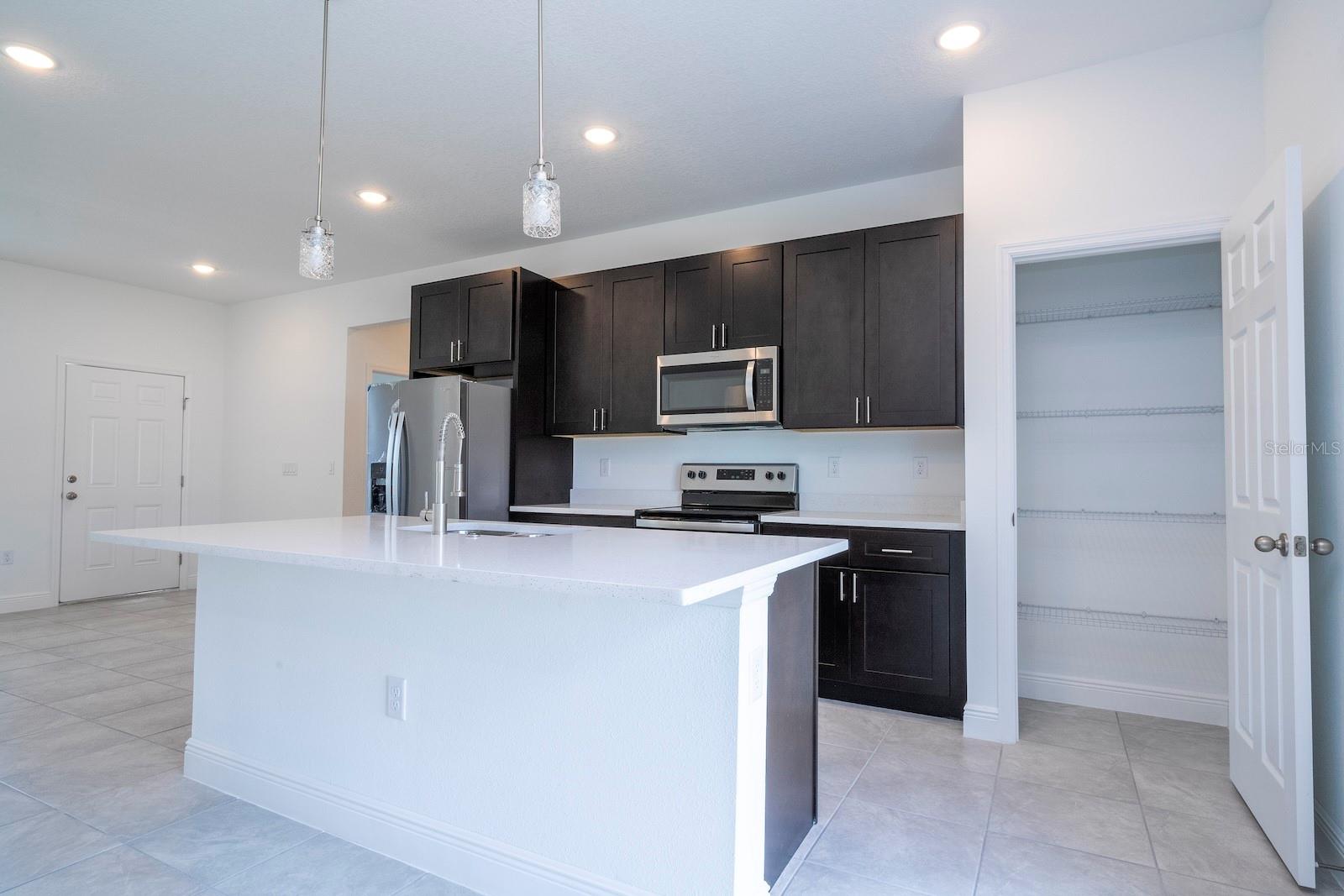 MARION OAKS UN 03 - Residential